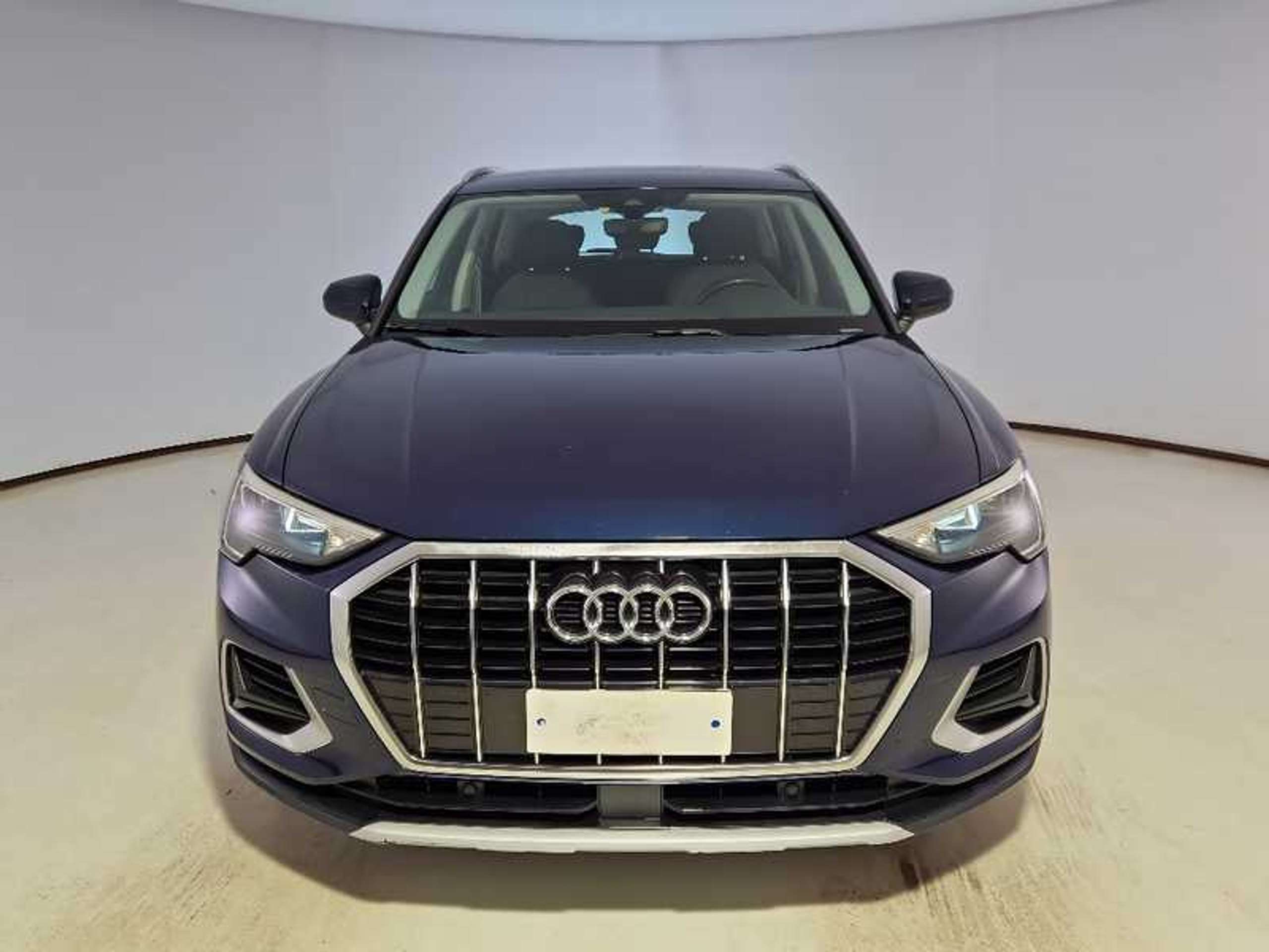 Audi - Q3