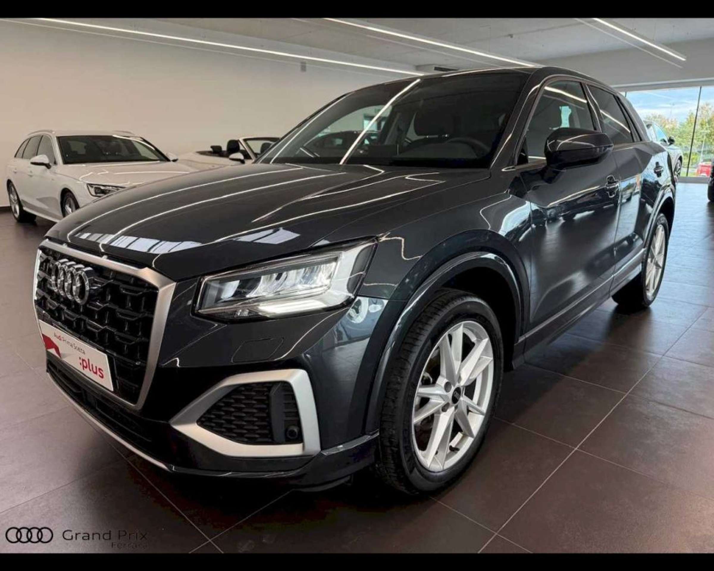 Audi - Q2