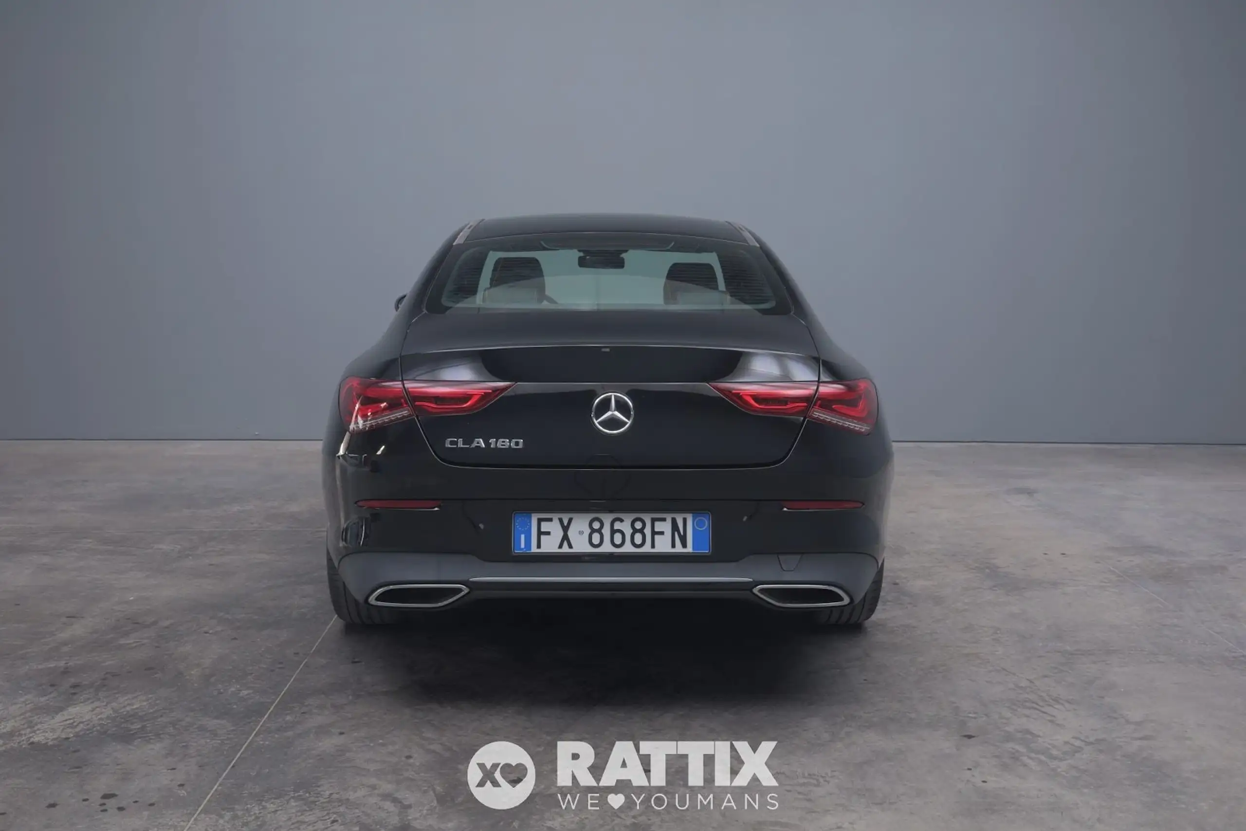 Mercedes-Benz - CLA 180