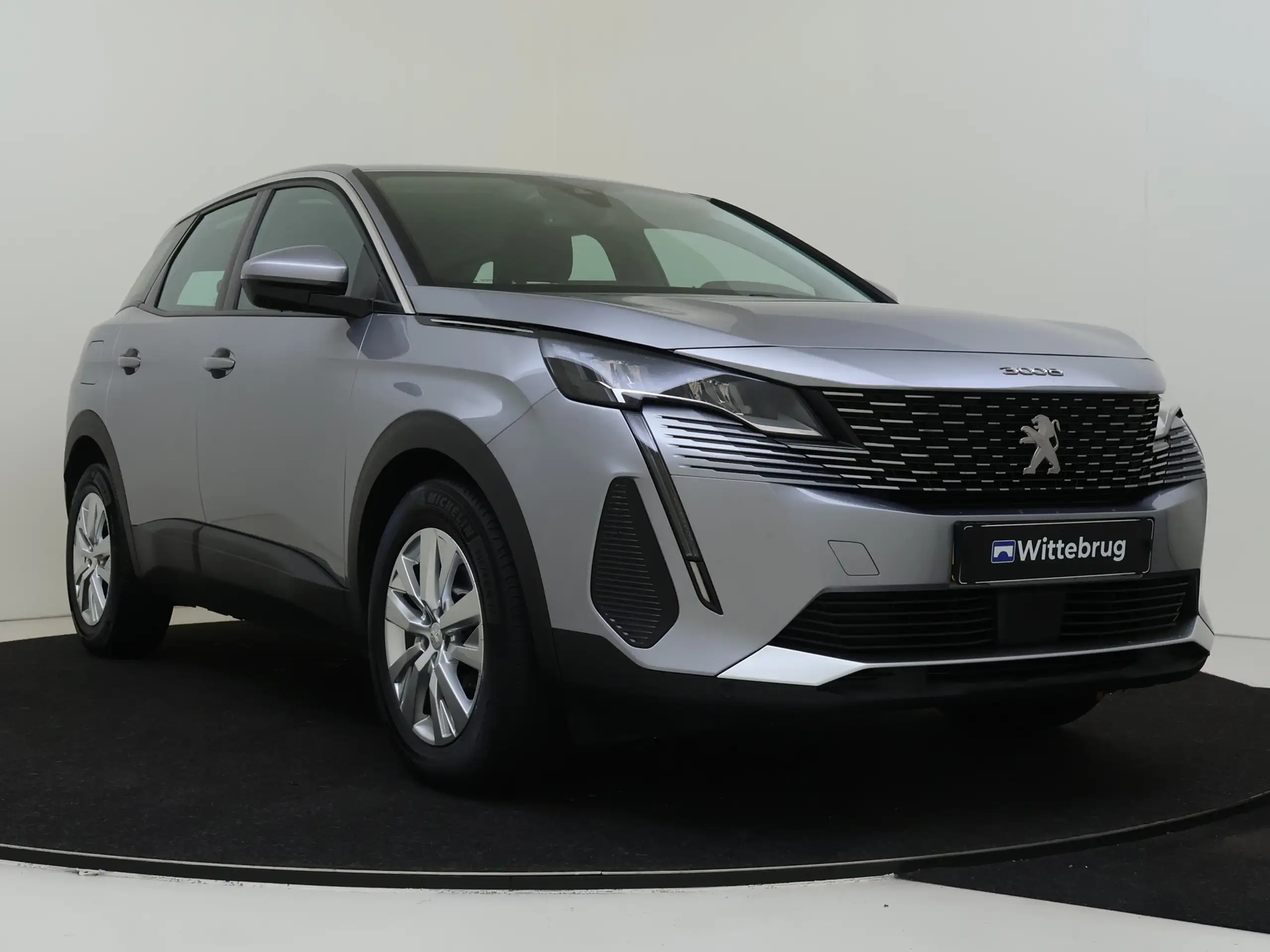 Peugeot - 3008