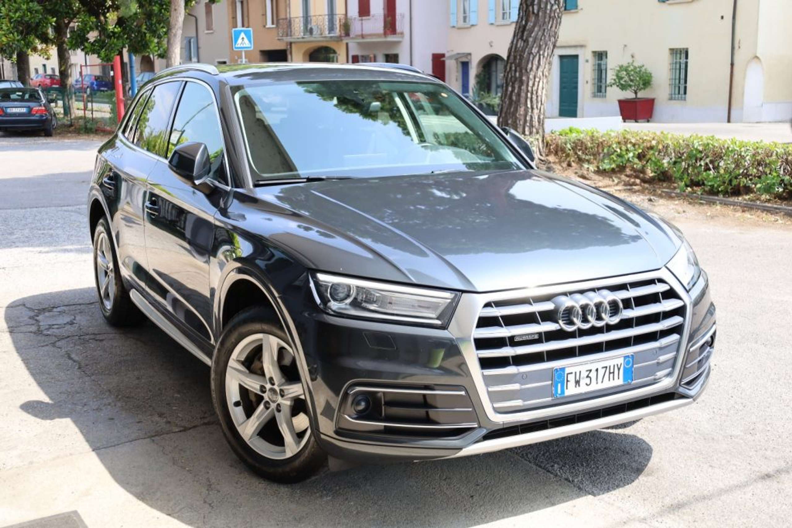 Audi - Q5