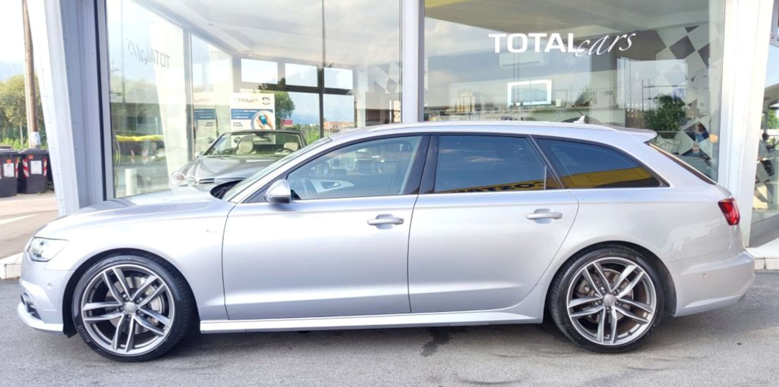 Audi - A6