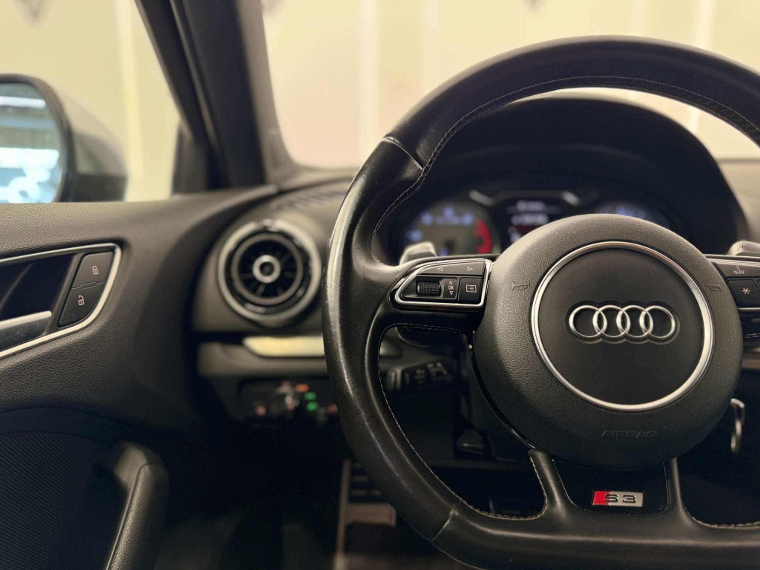 Audi - S3