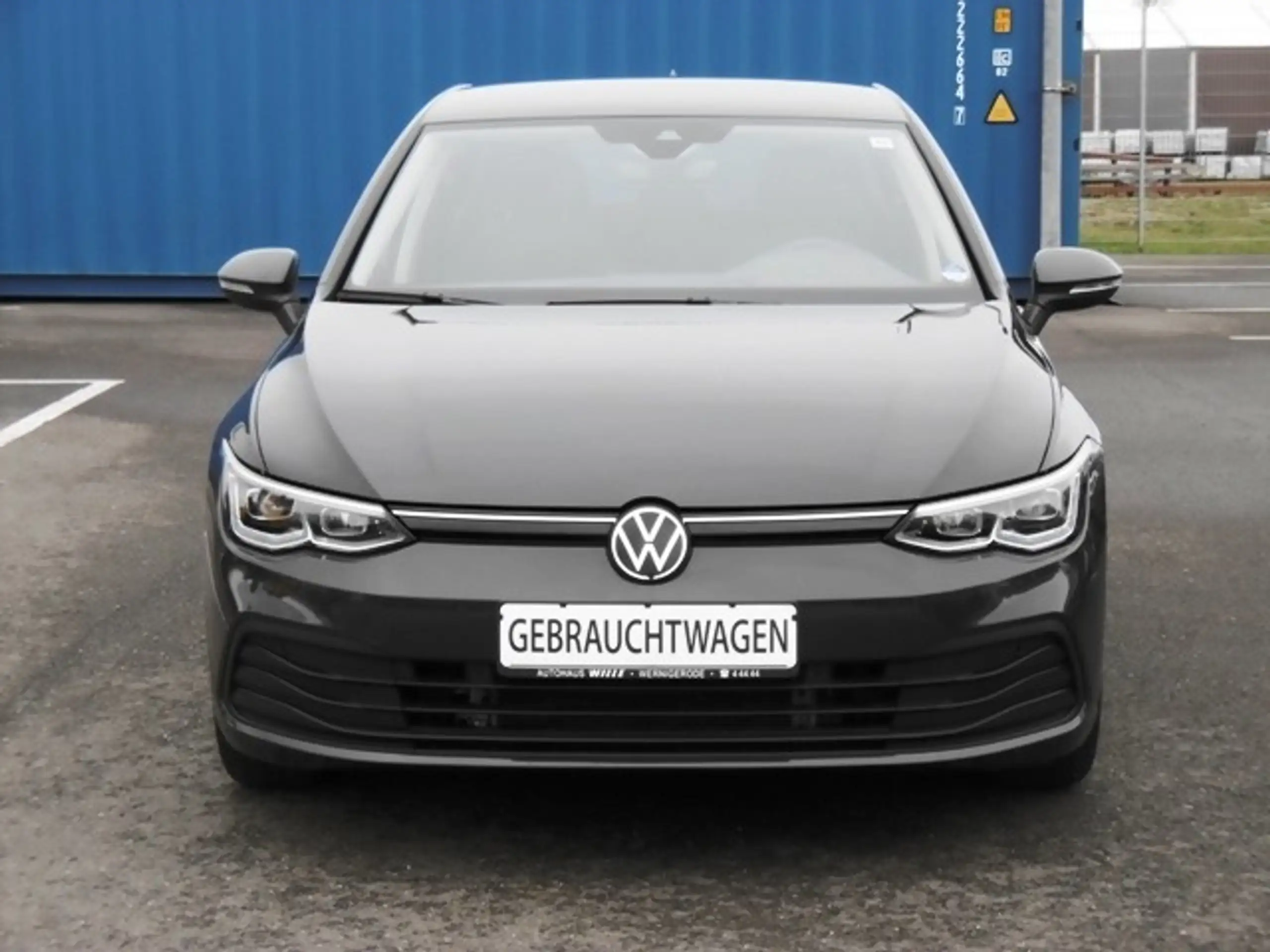 Volkswagen - Golf