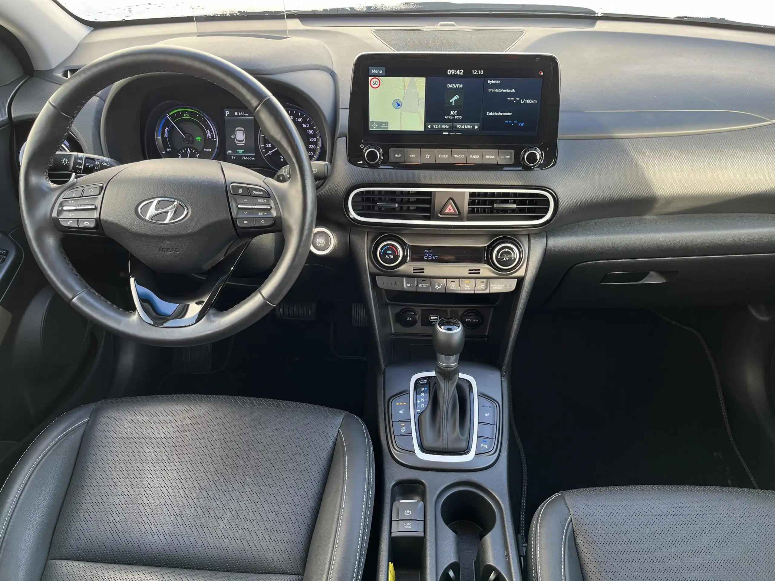 Hyundai - KONA