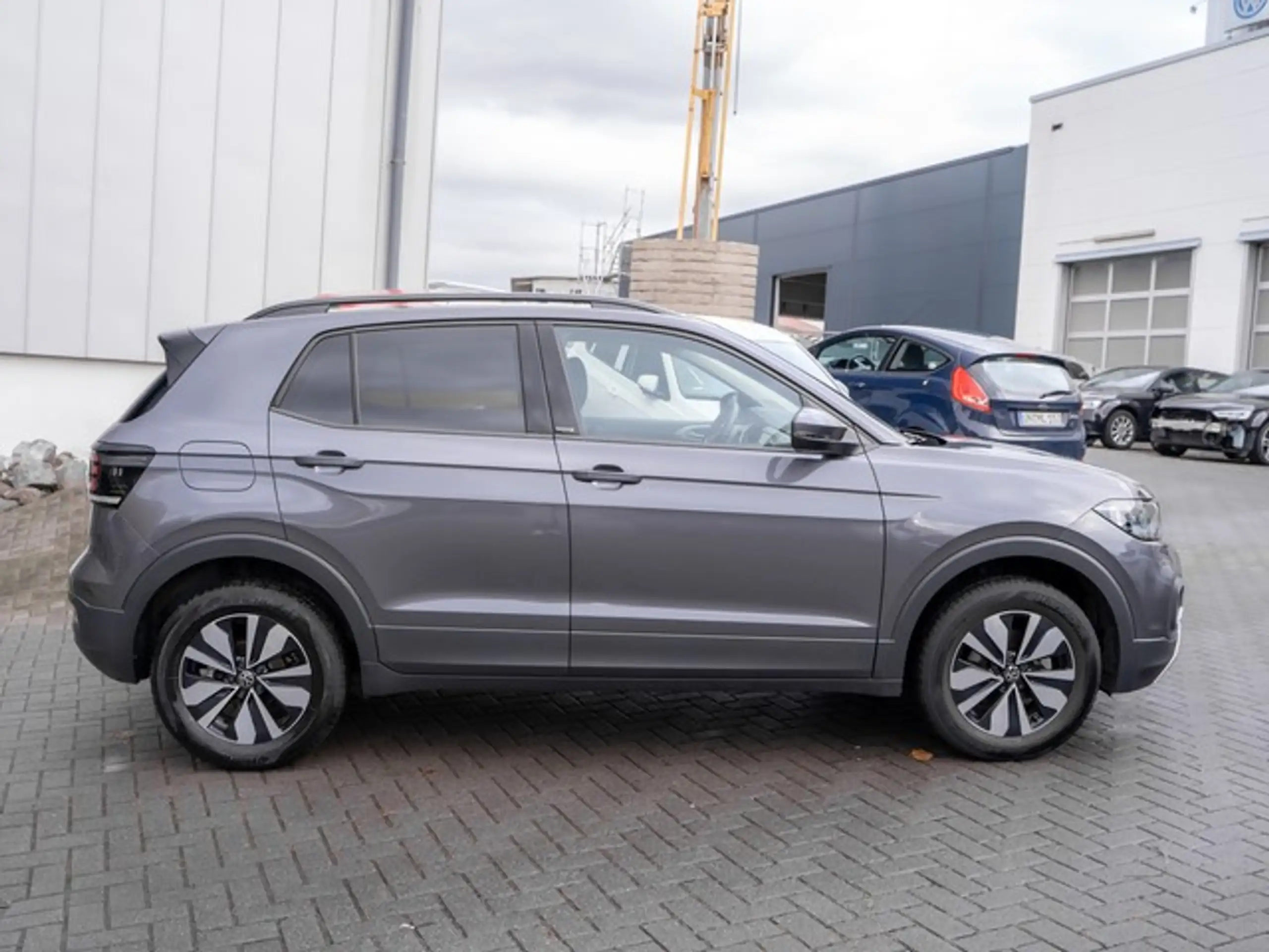 Volkswagen - T-Cross