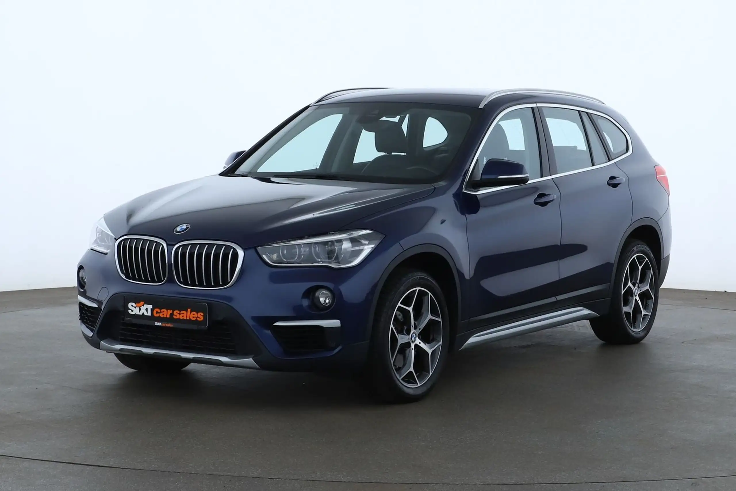 BMW - X1