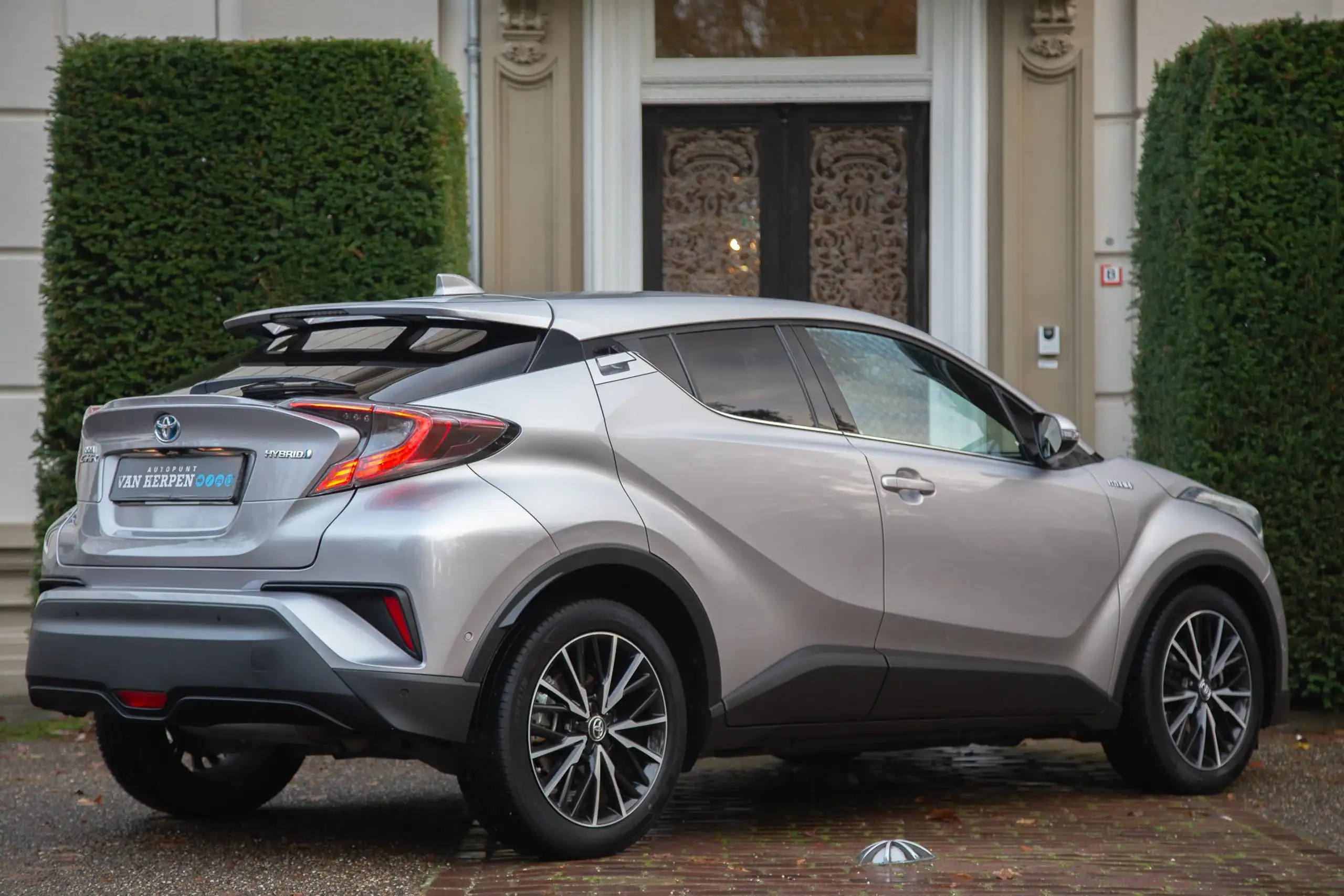 Toyota - C-HR