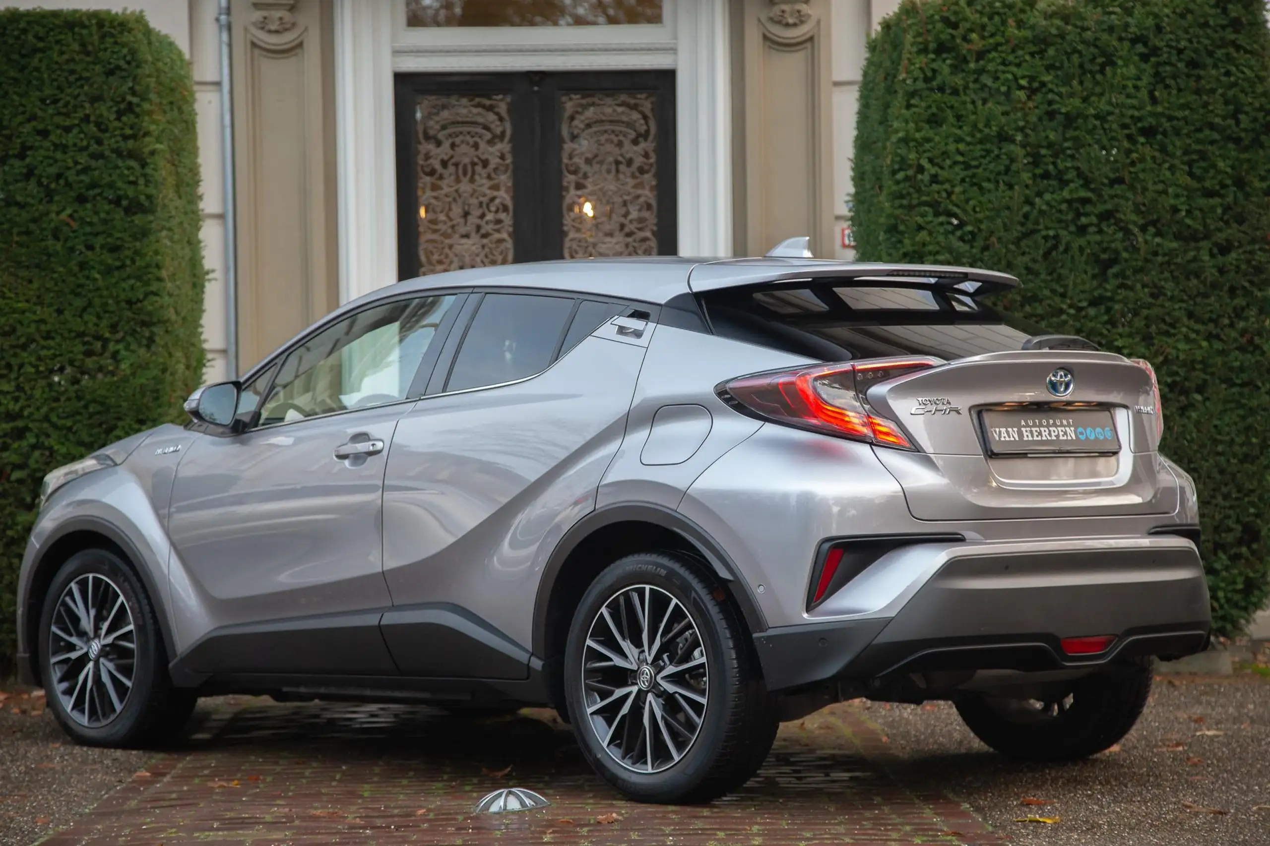 Toyota - C-HR