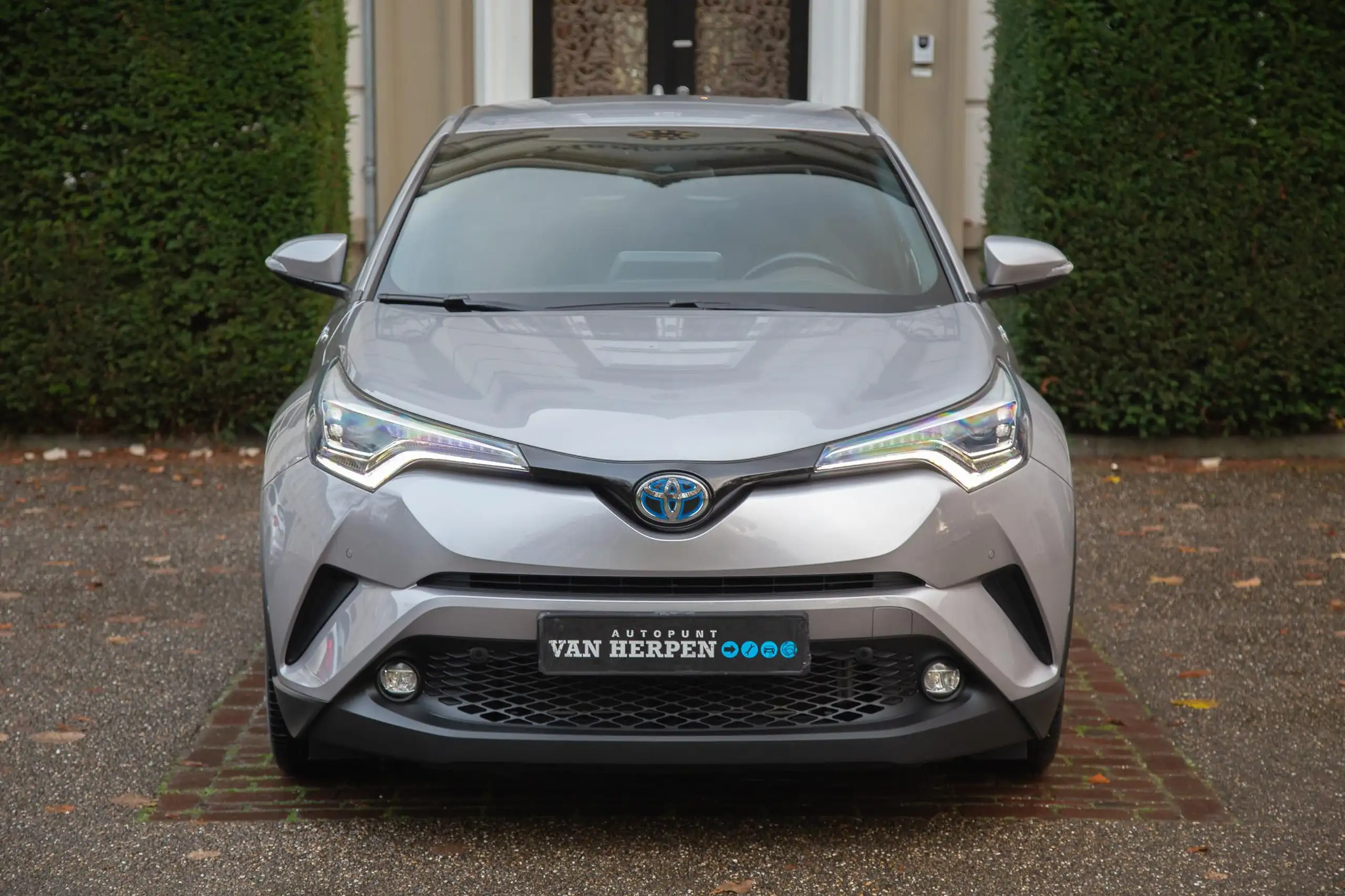 Toyota - C-HR