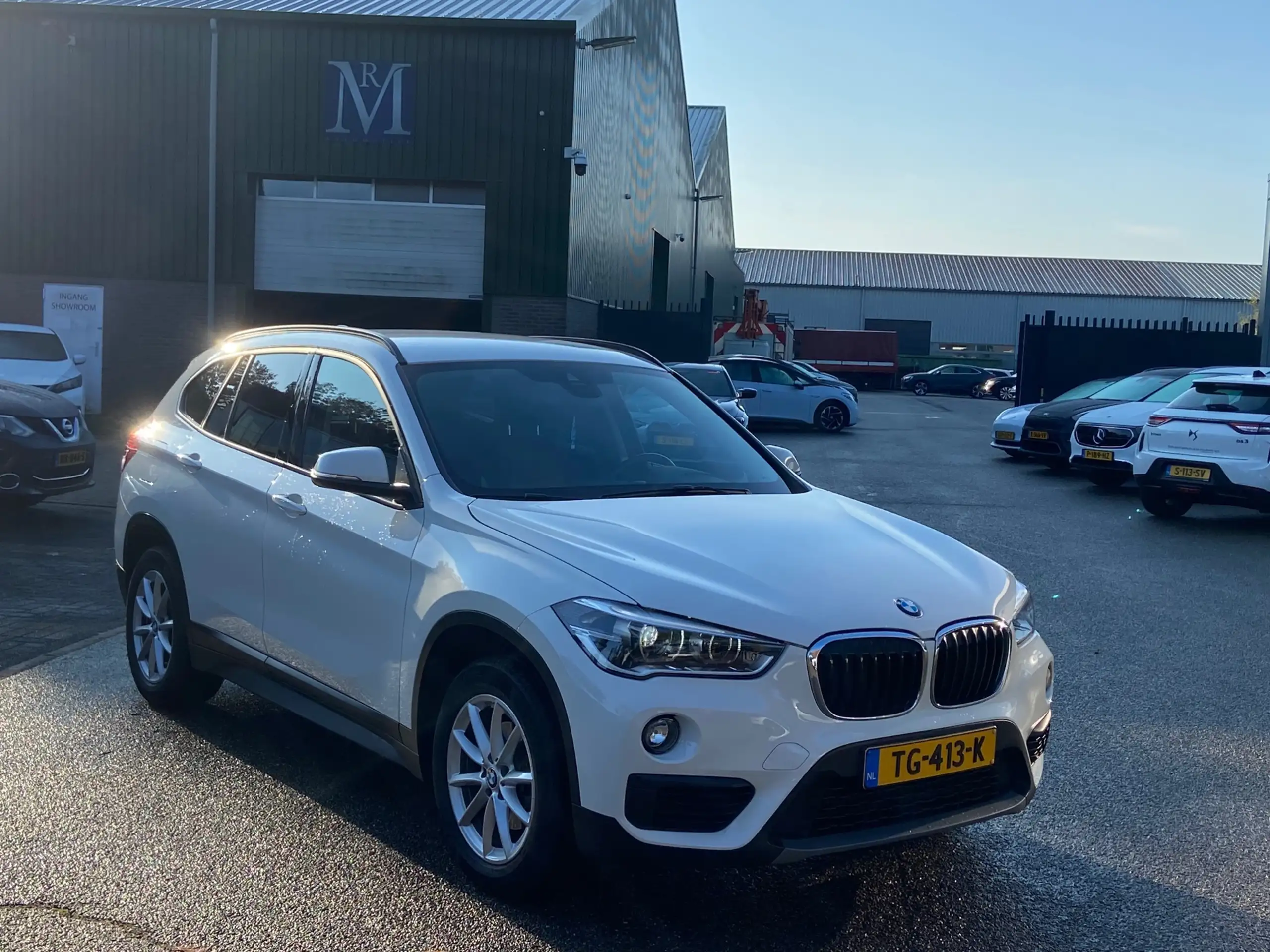 BMW - X1