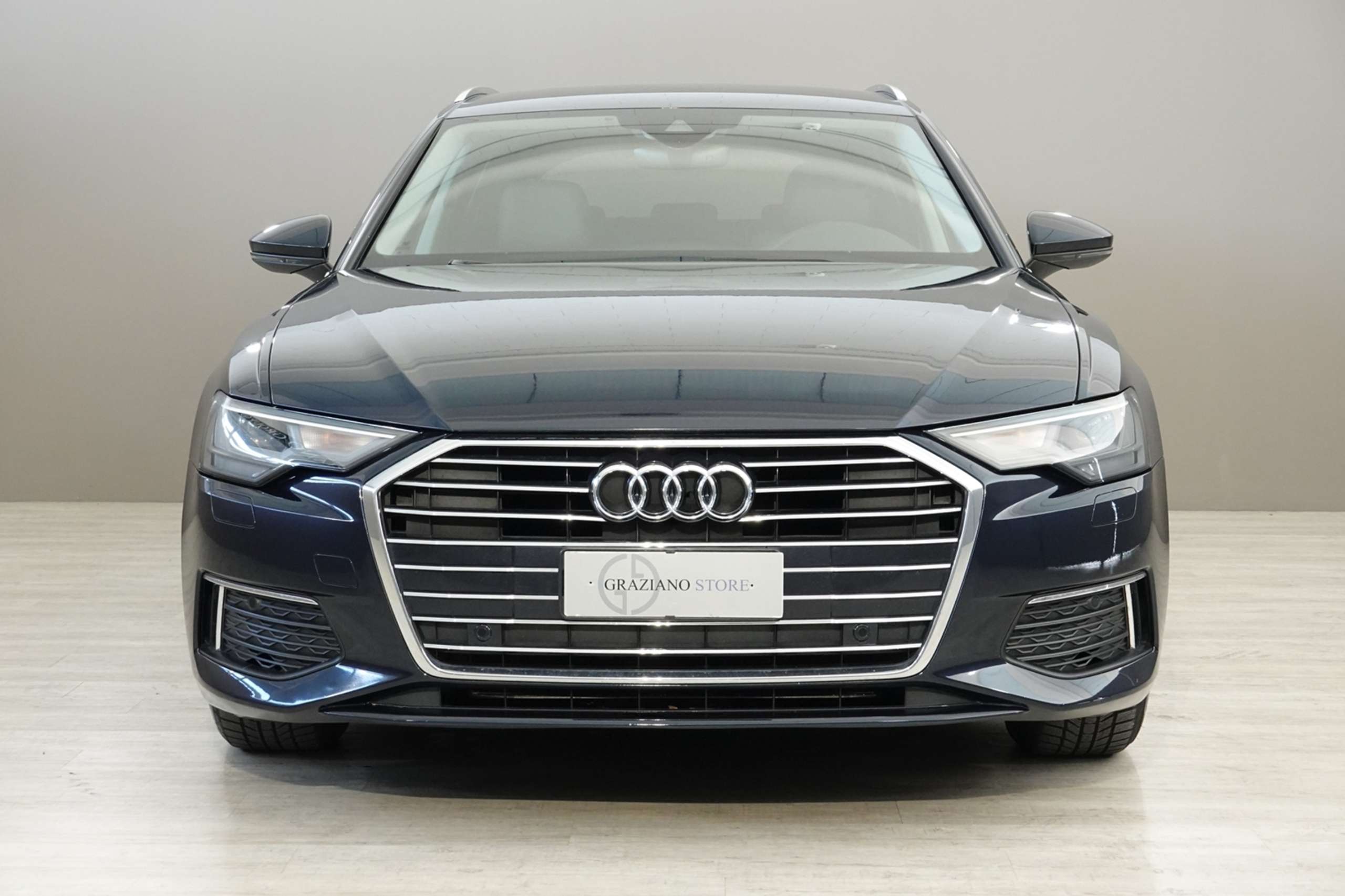 Audi - A6