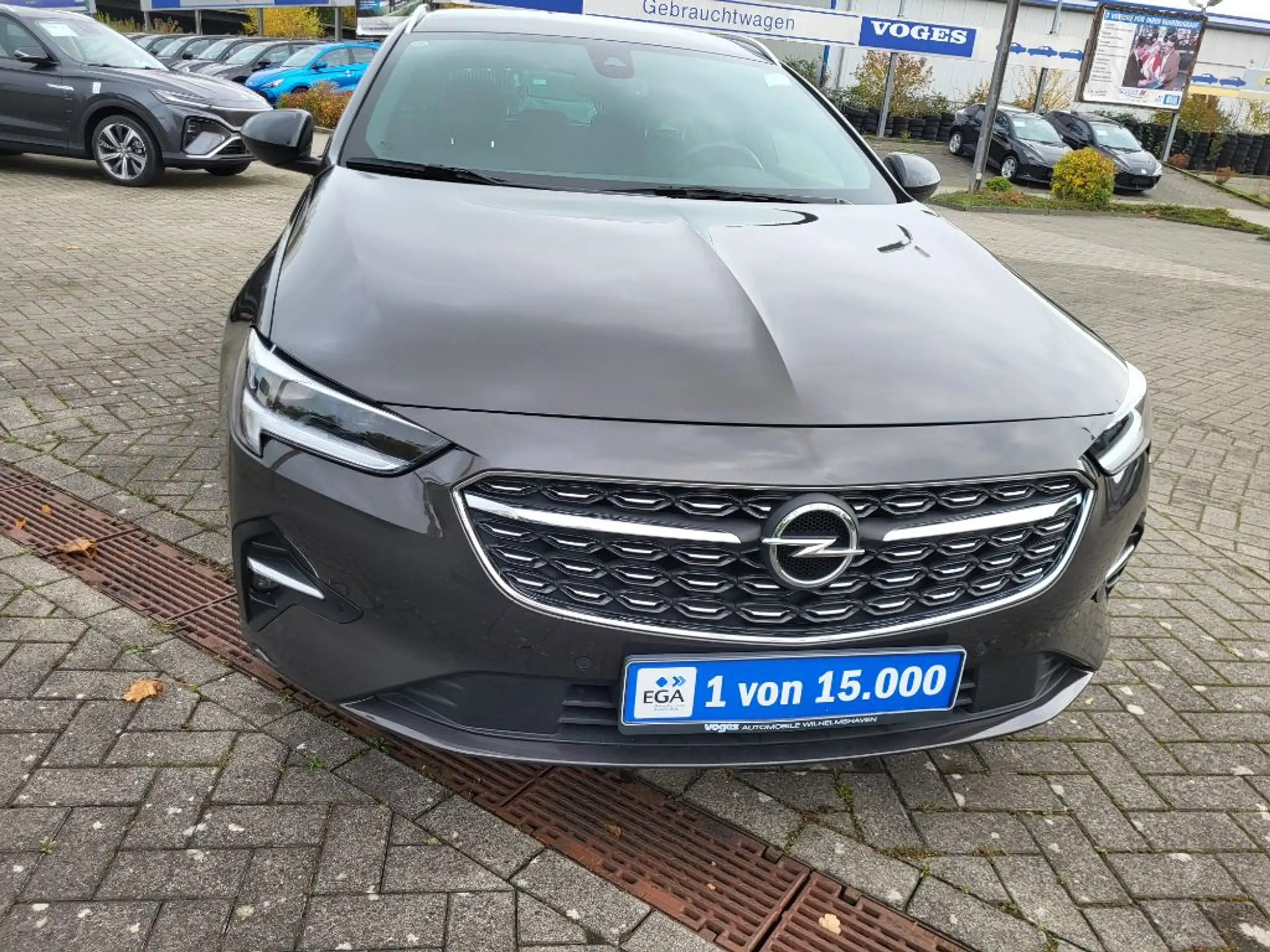 Opel - Insignia