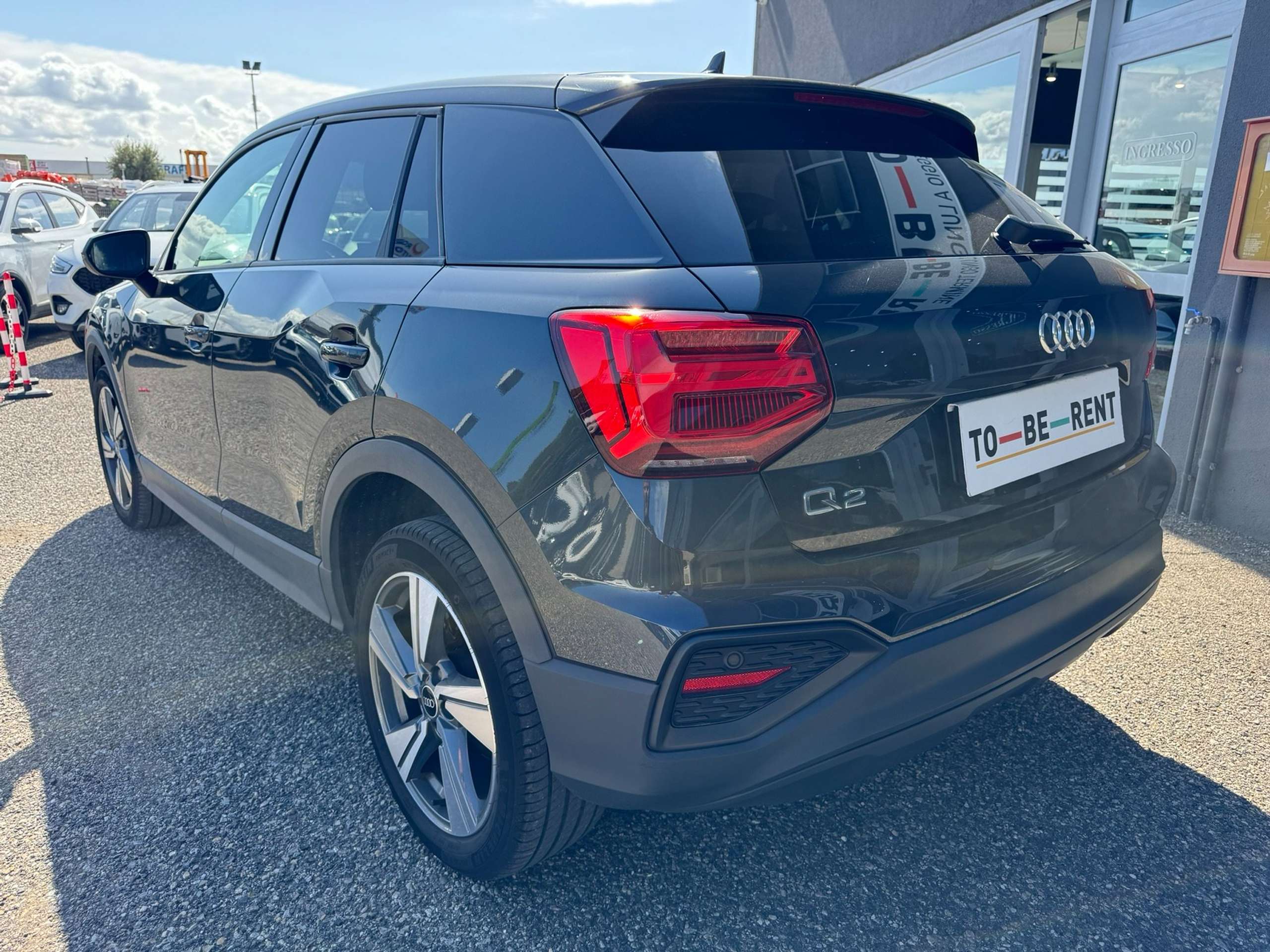 Audi - Q2