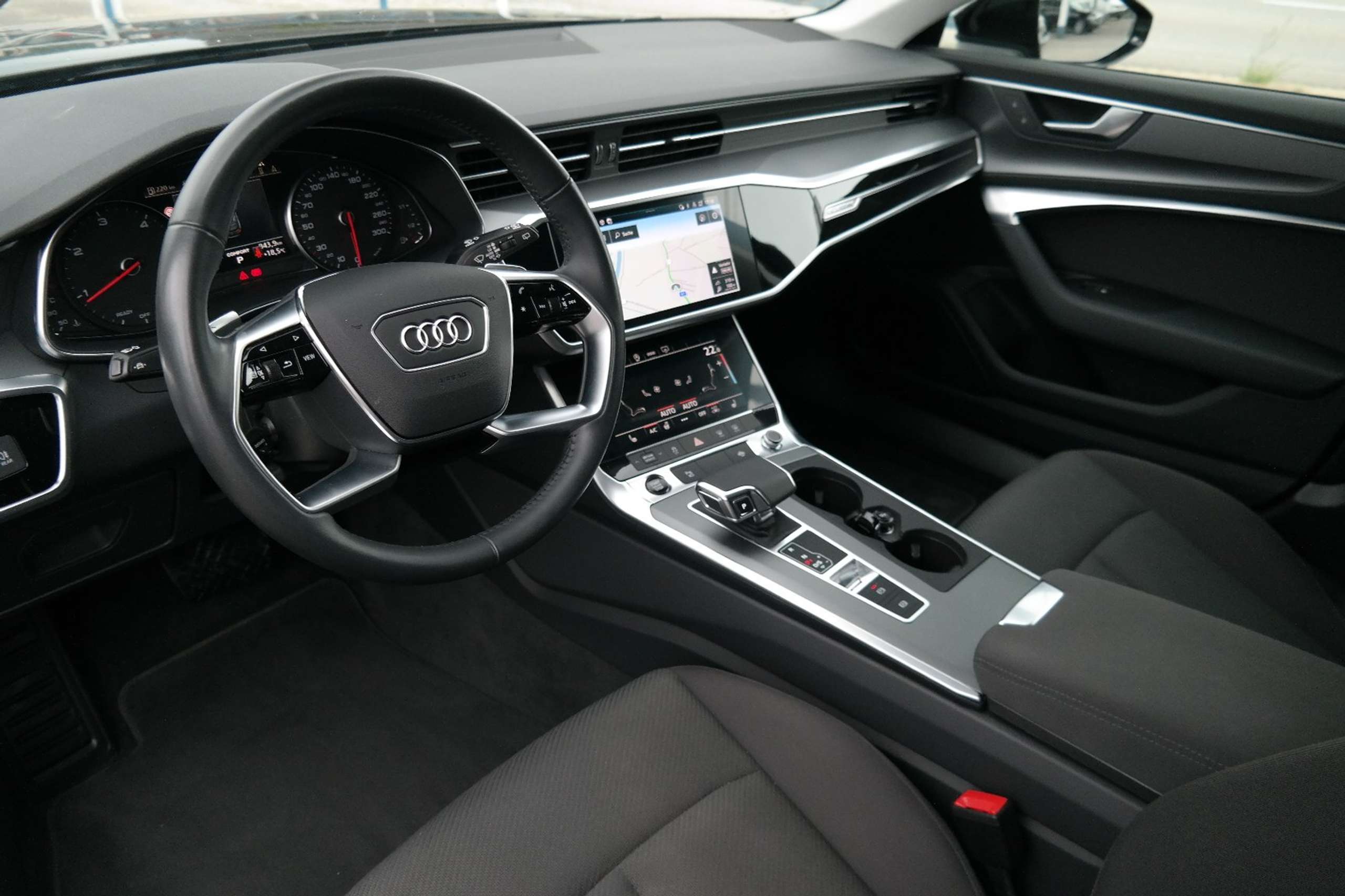 Audi - A6