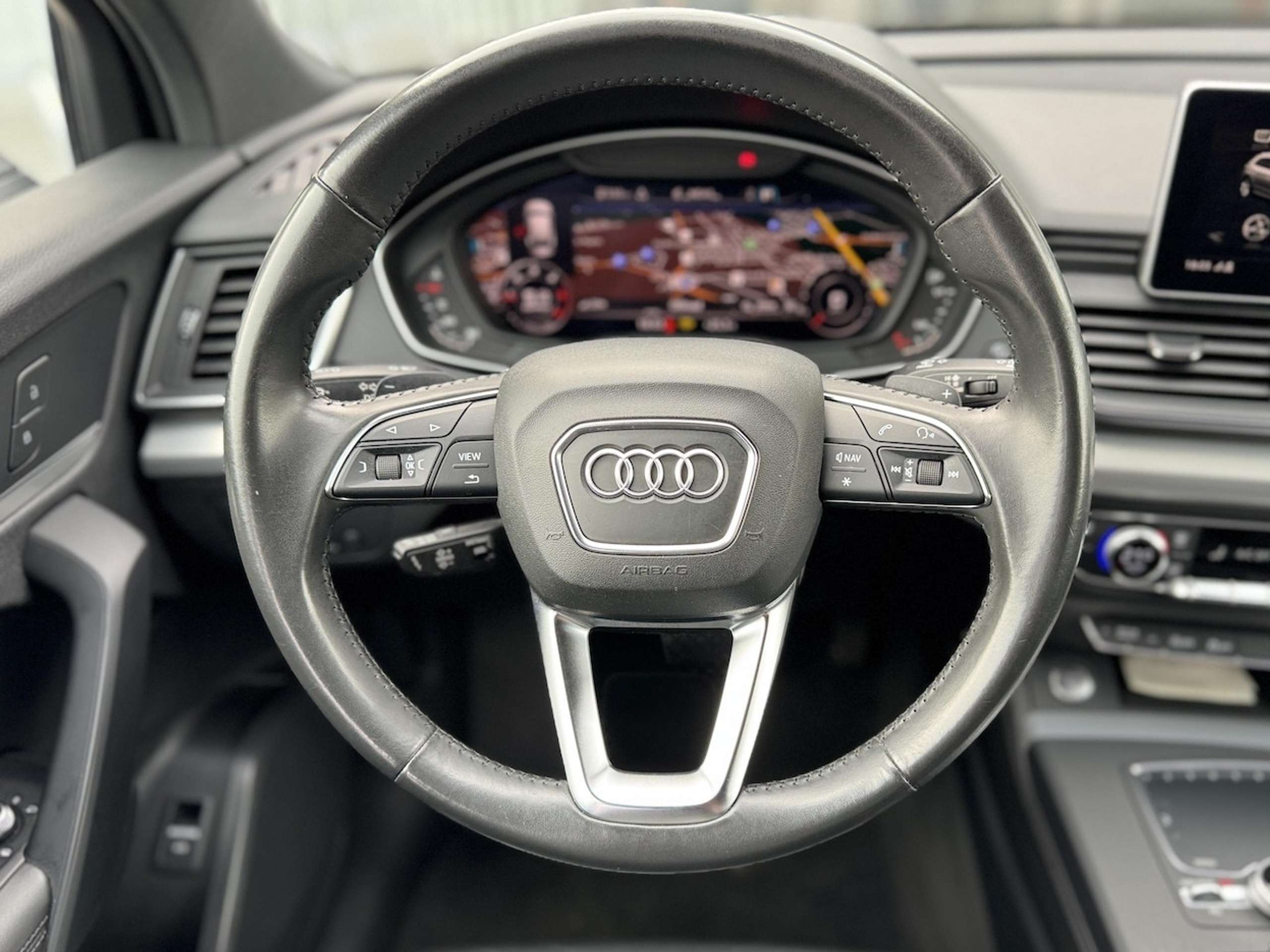 Audi - Q5