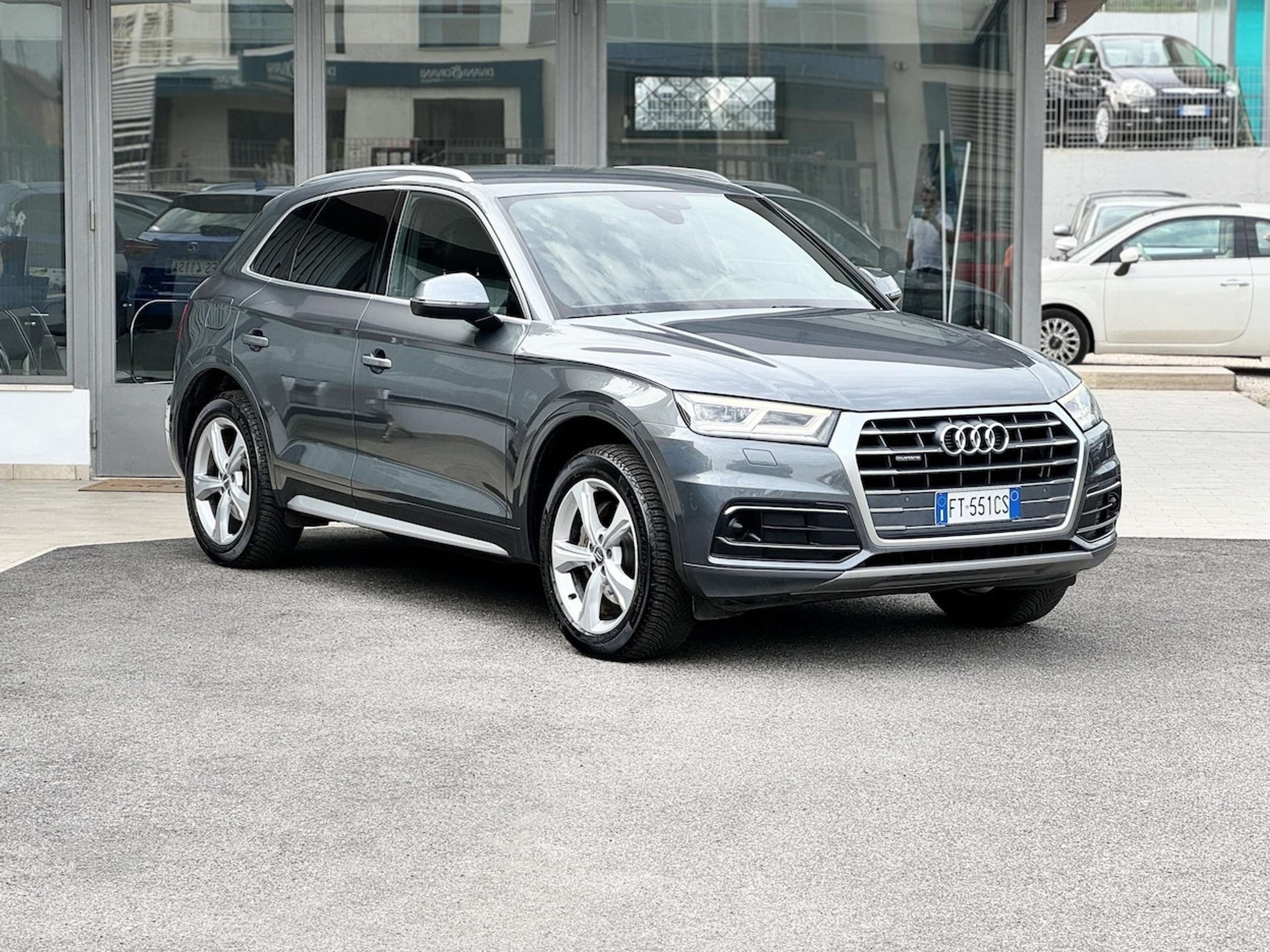 Audi - Q5