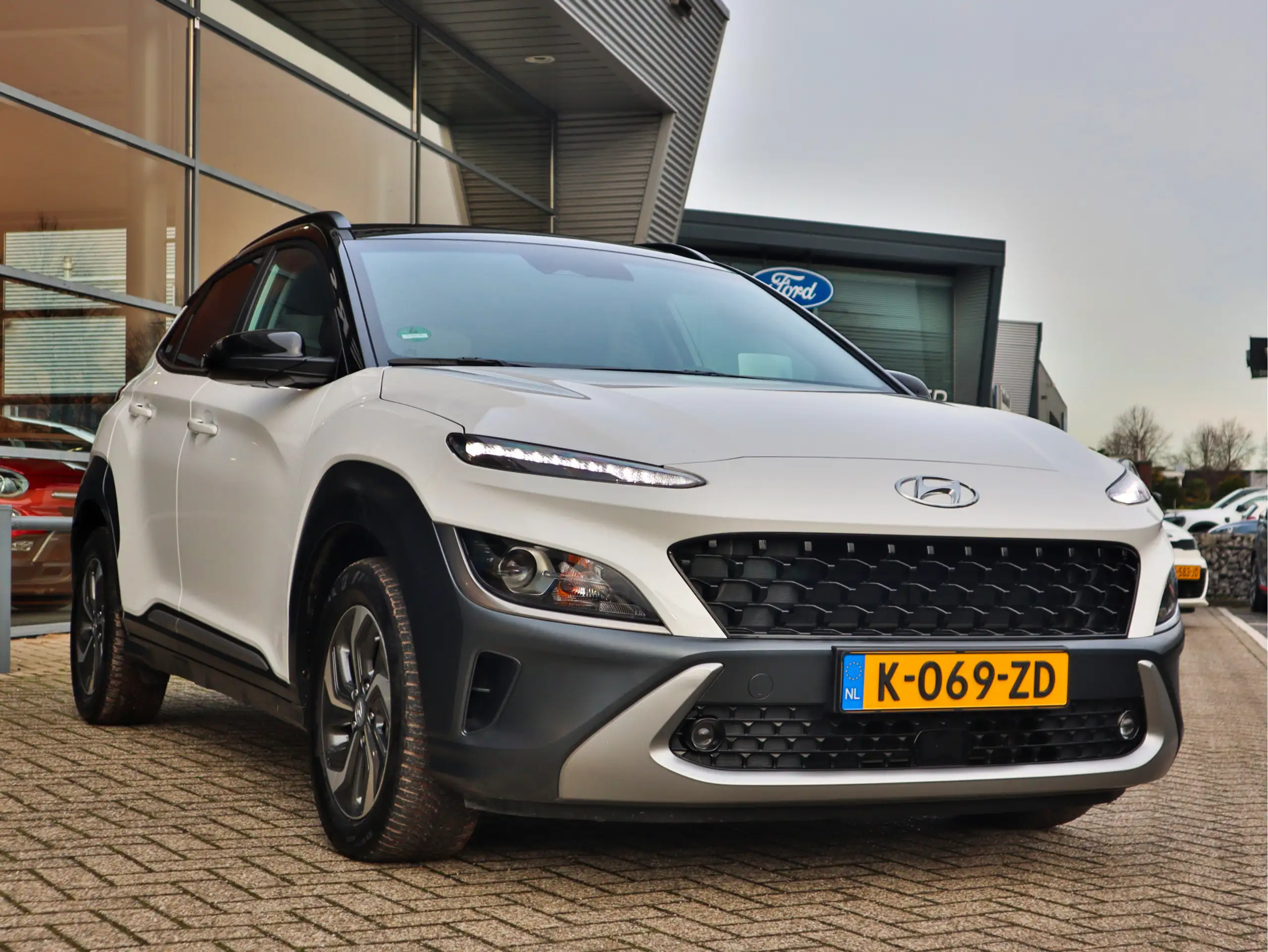 Hyundai - KONA