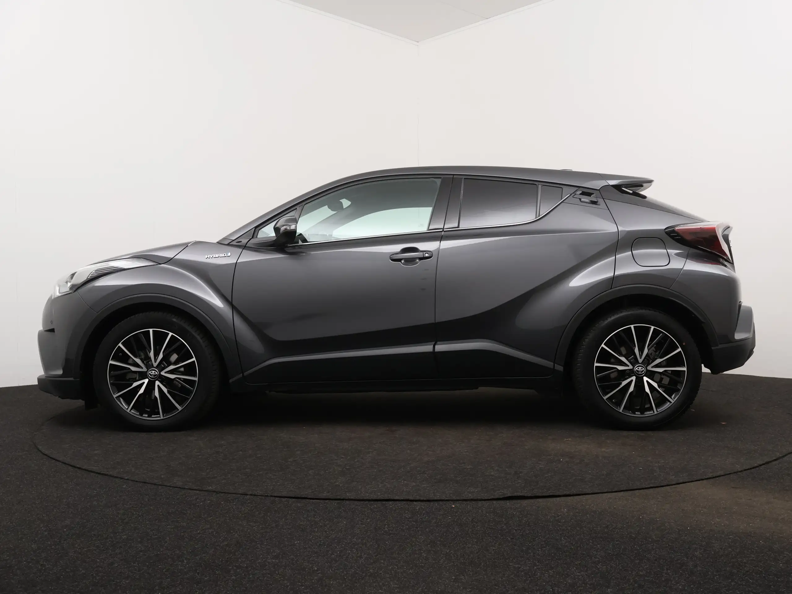 Toyota - C-HR