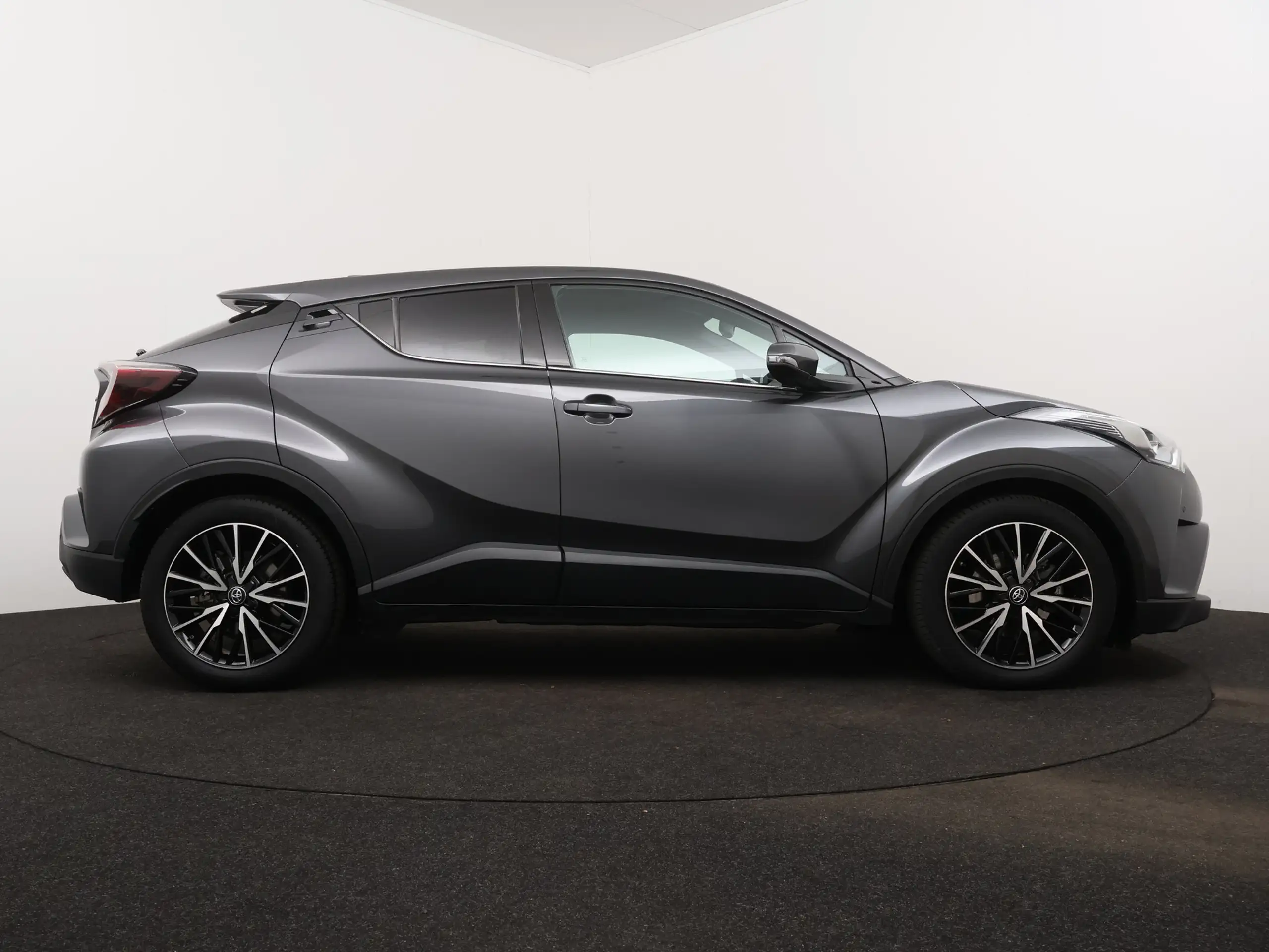 Toyota - C-HR