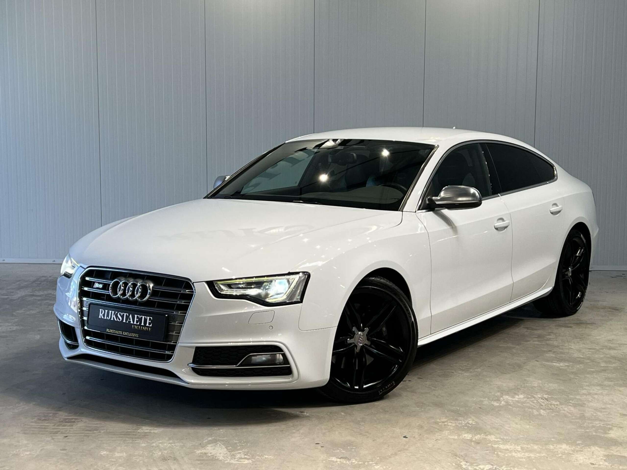 Audi - S5