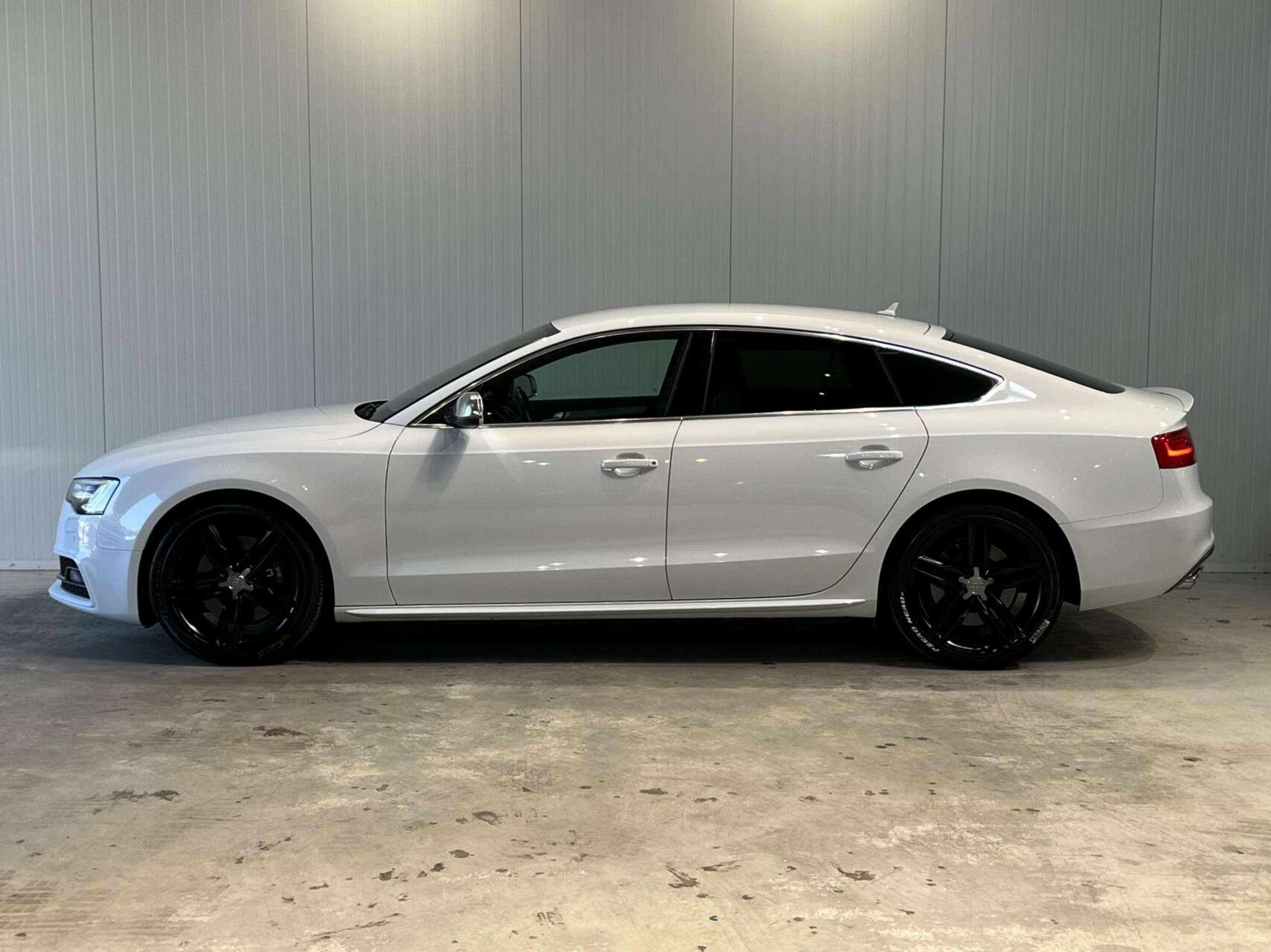 Audi - S5