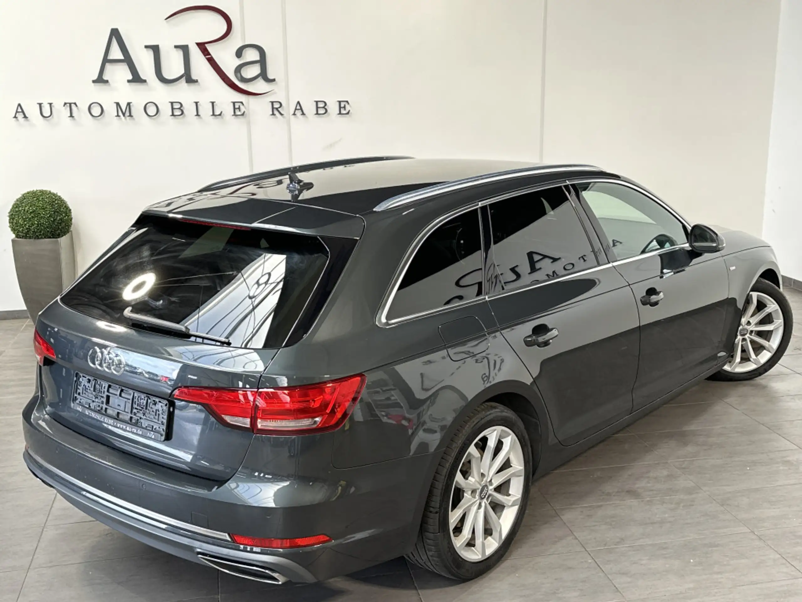 Audi - A4