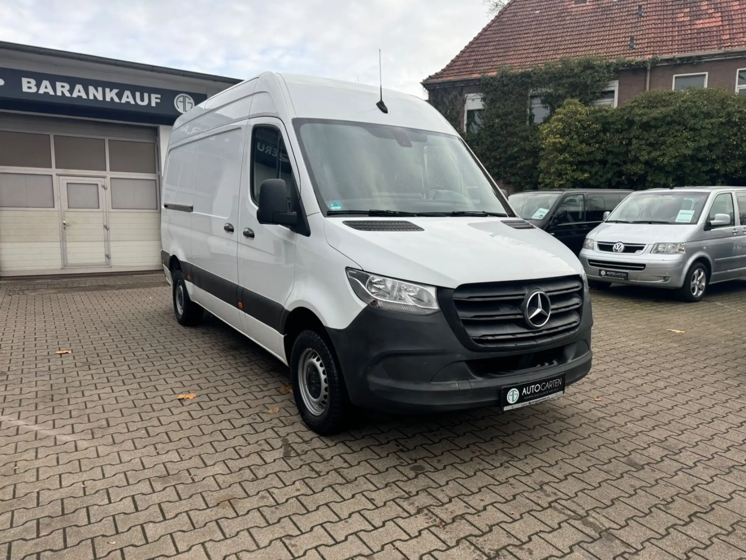 Mercedes-Benz - Sprinter