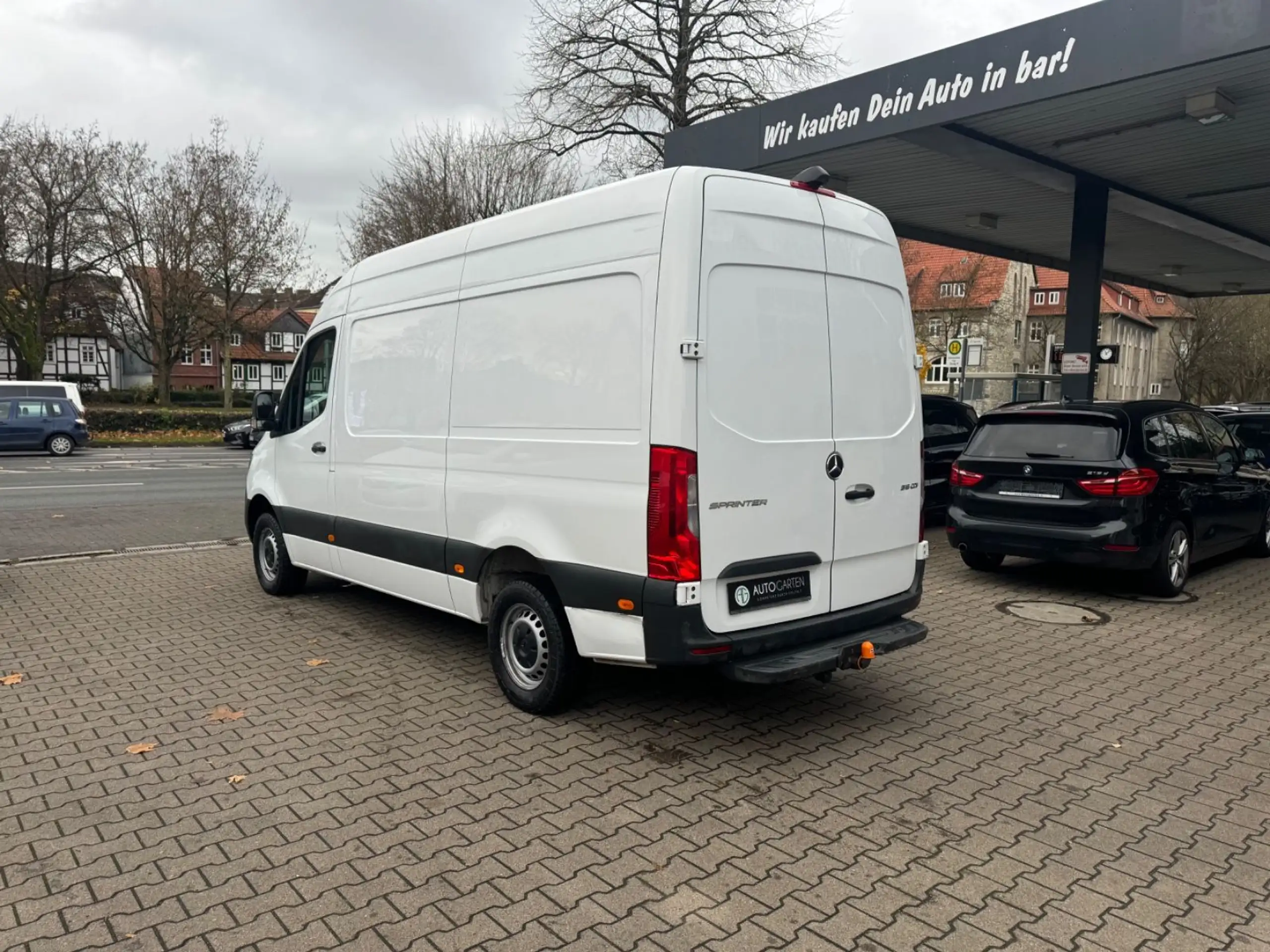 Mercedes-Benz - Sprinter