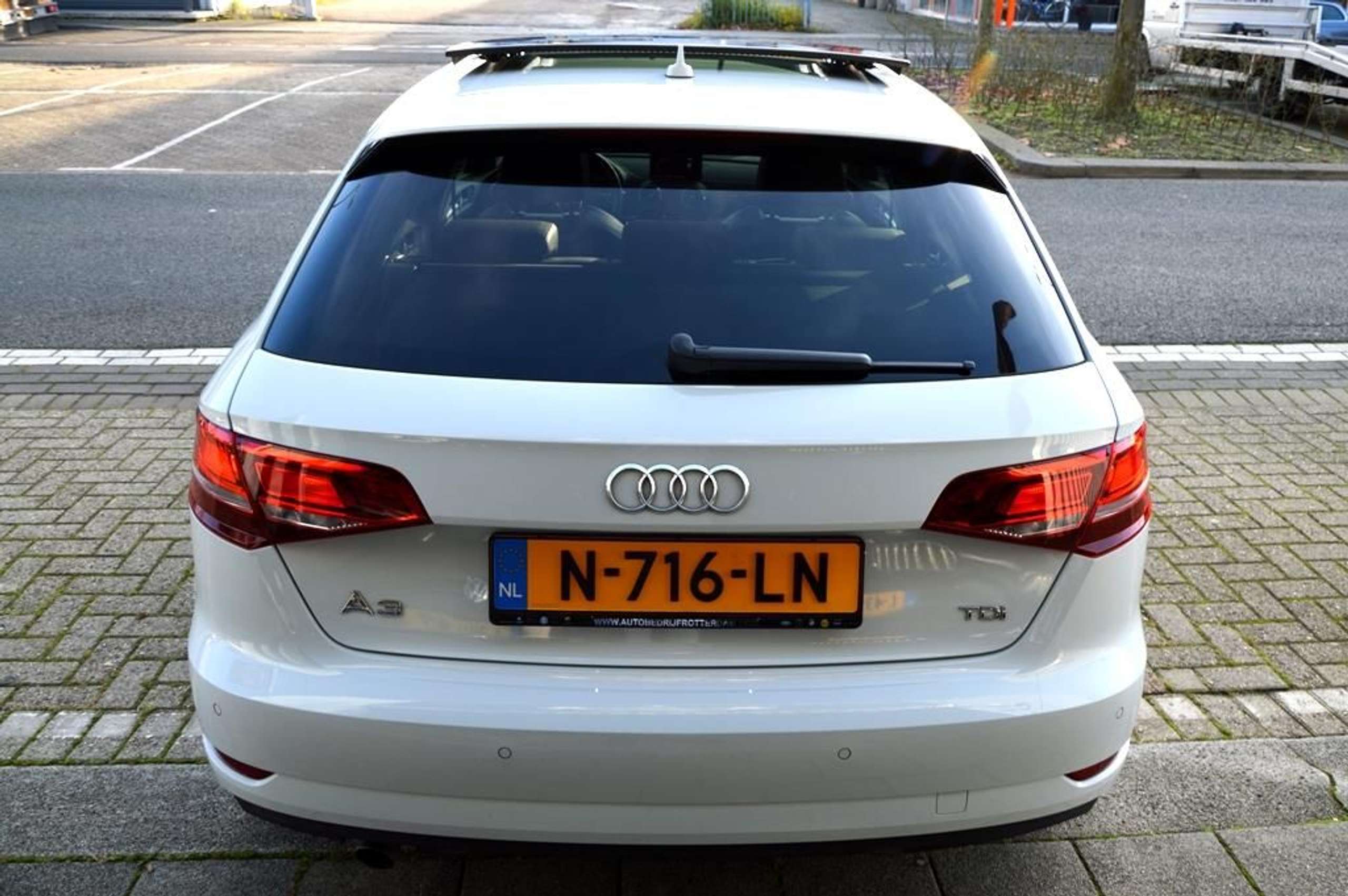 Audi - A3