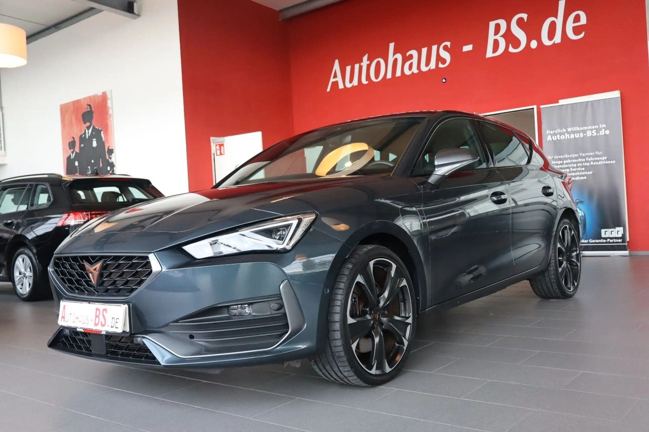 CUPRA Leon 2021