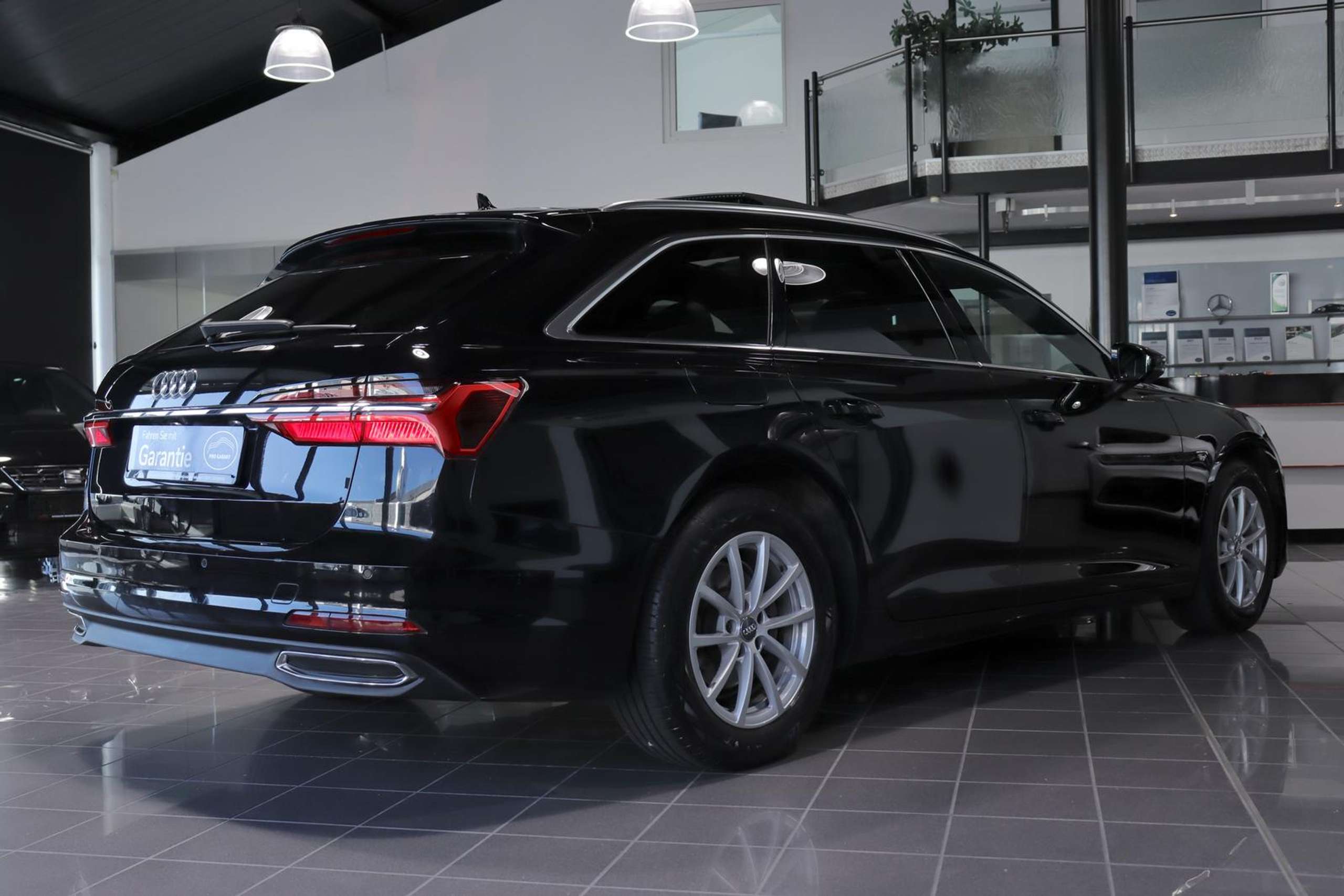 Audi - A6