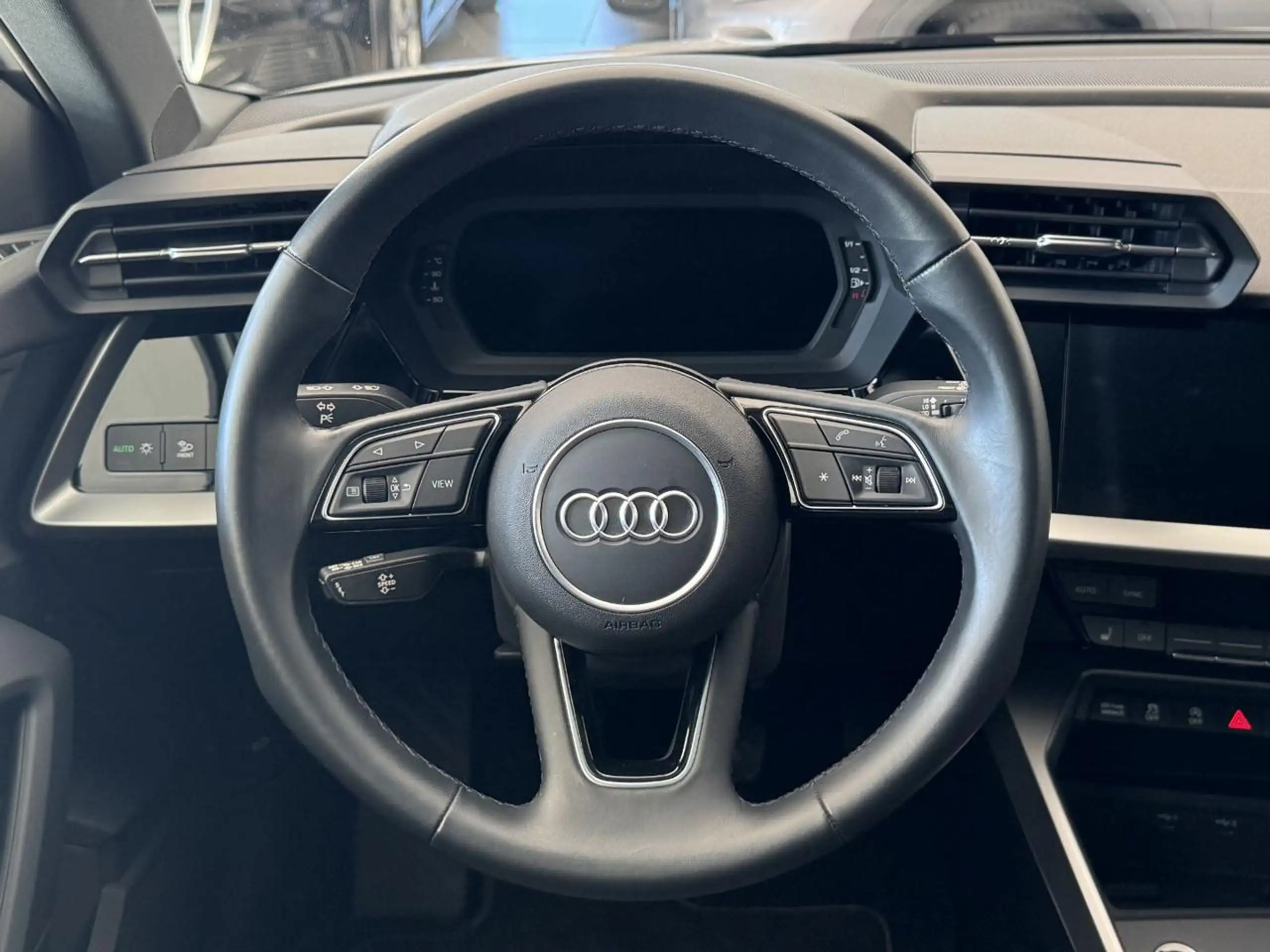 Audi - A3