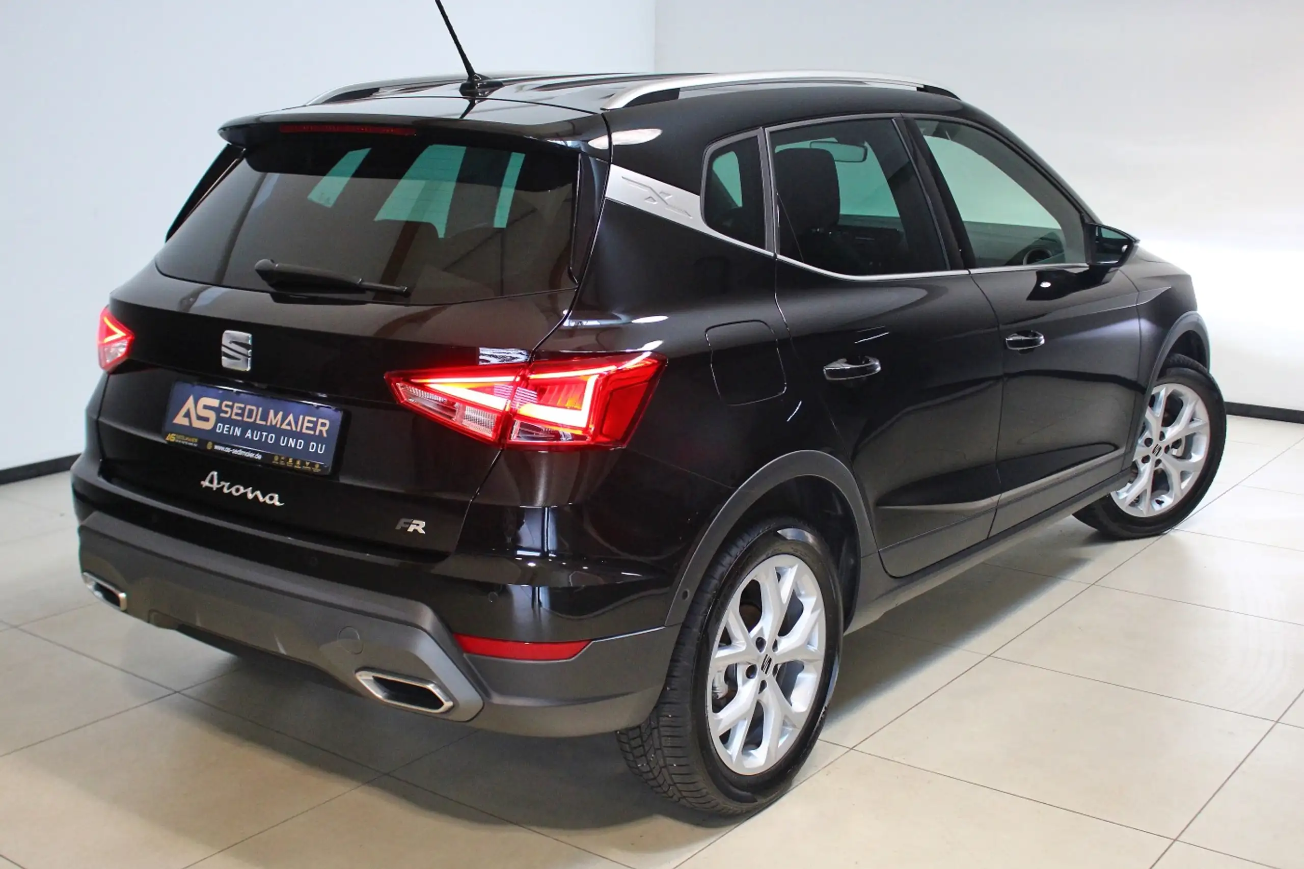 SEAT - Arona