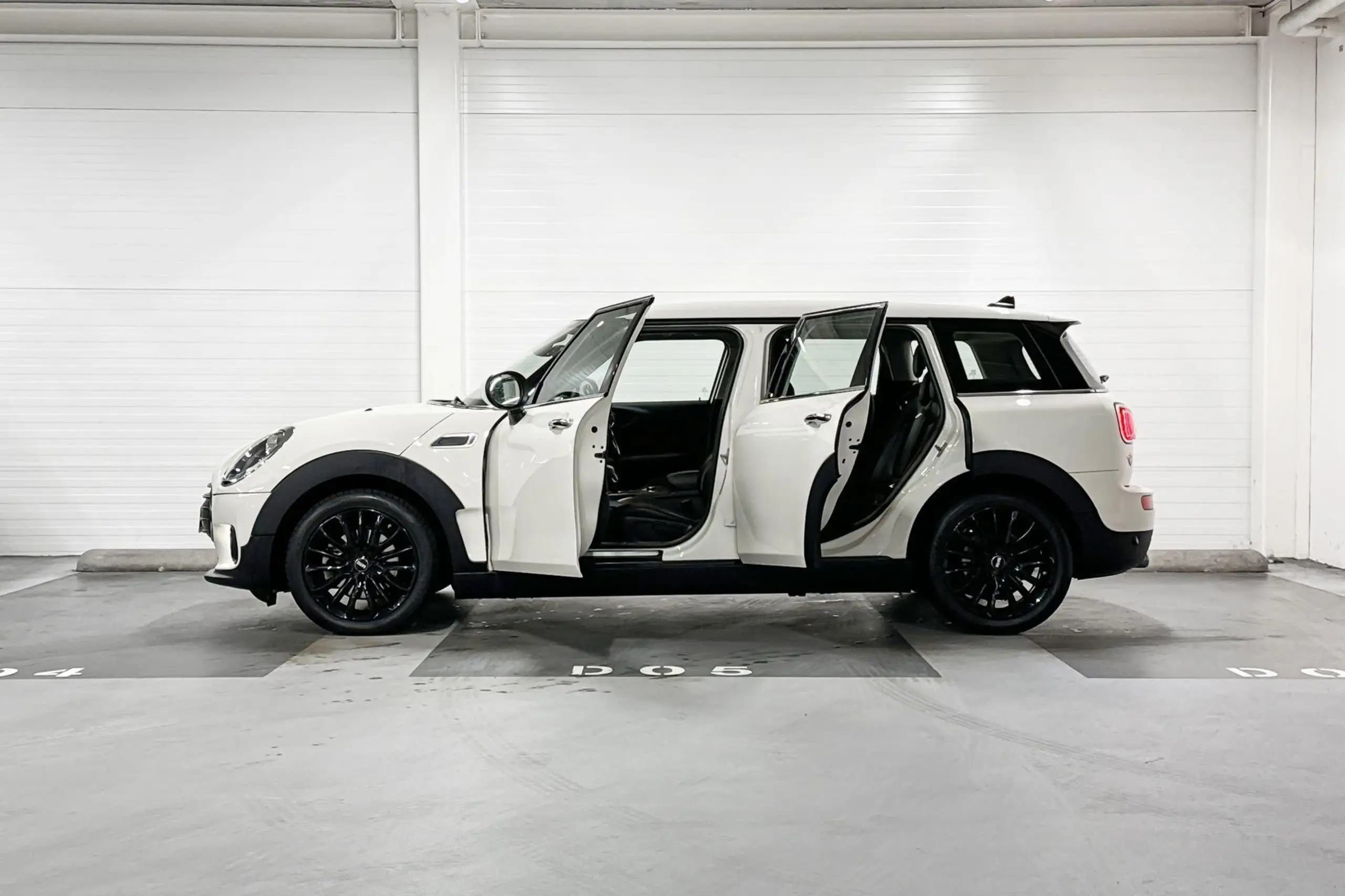 MINI - Cooper Clubman