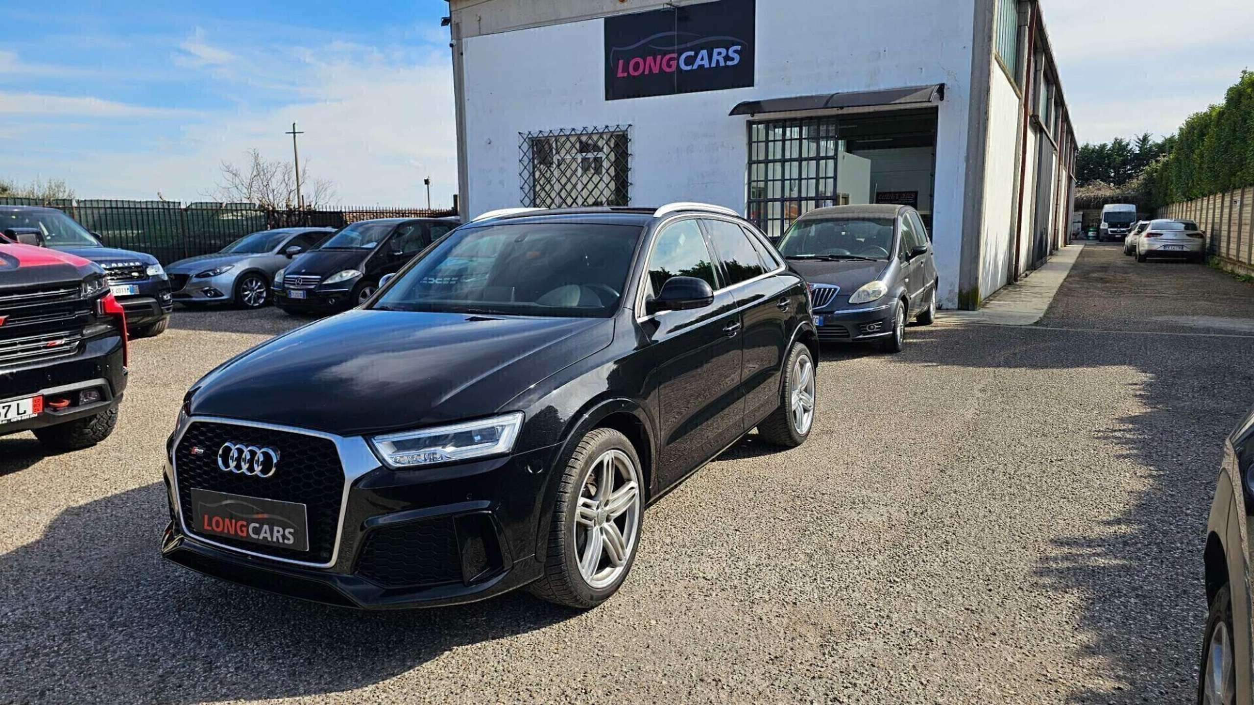 Audi - RS Q3