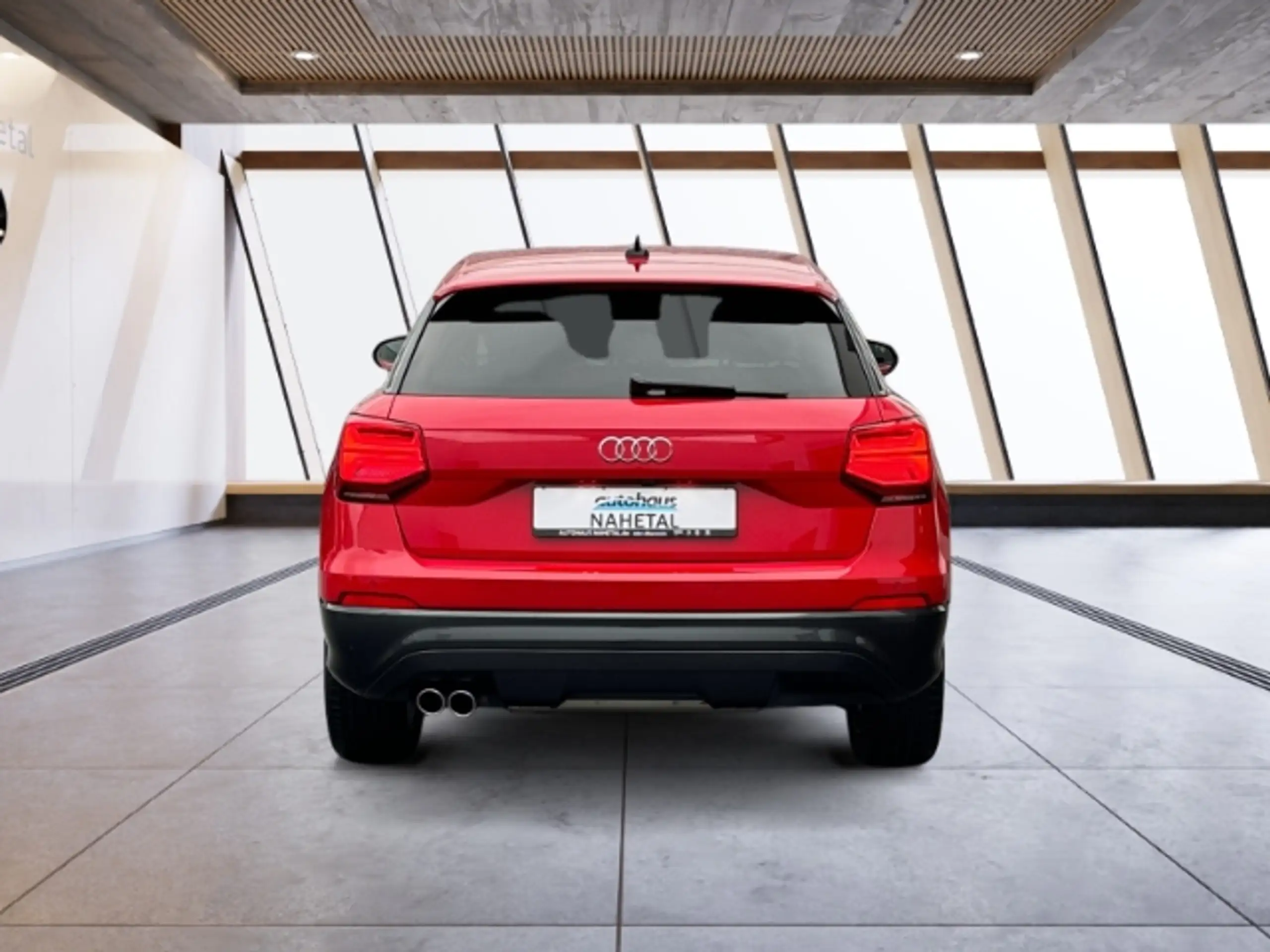 Audi - Q2