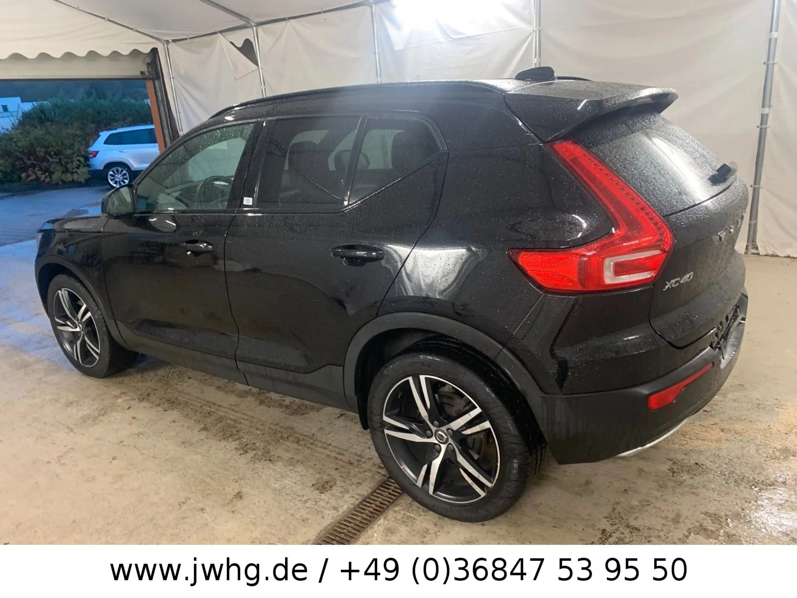 Volvo - XC40