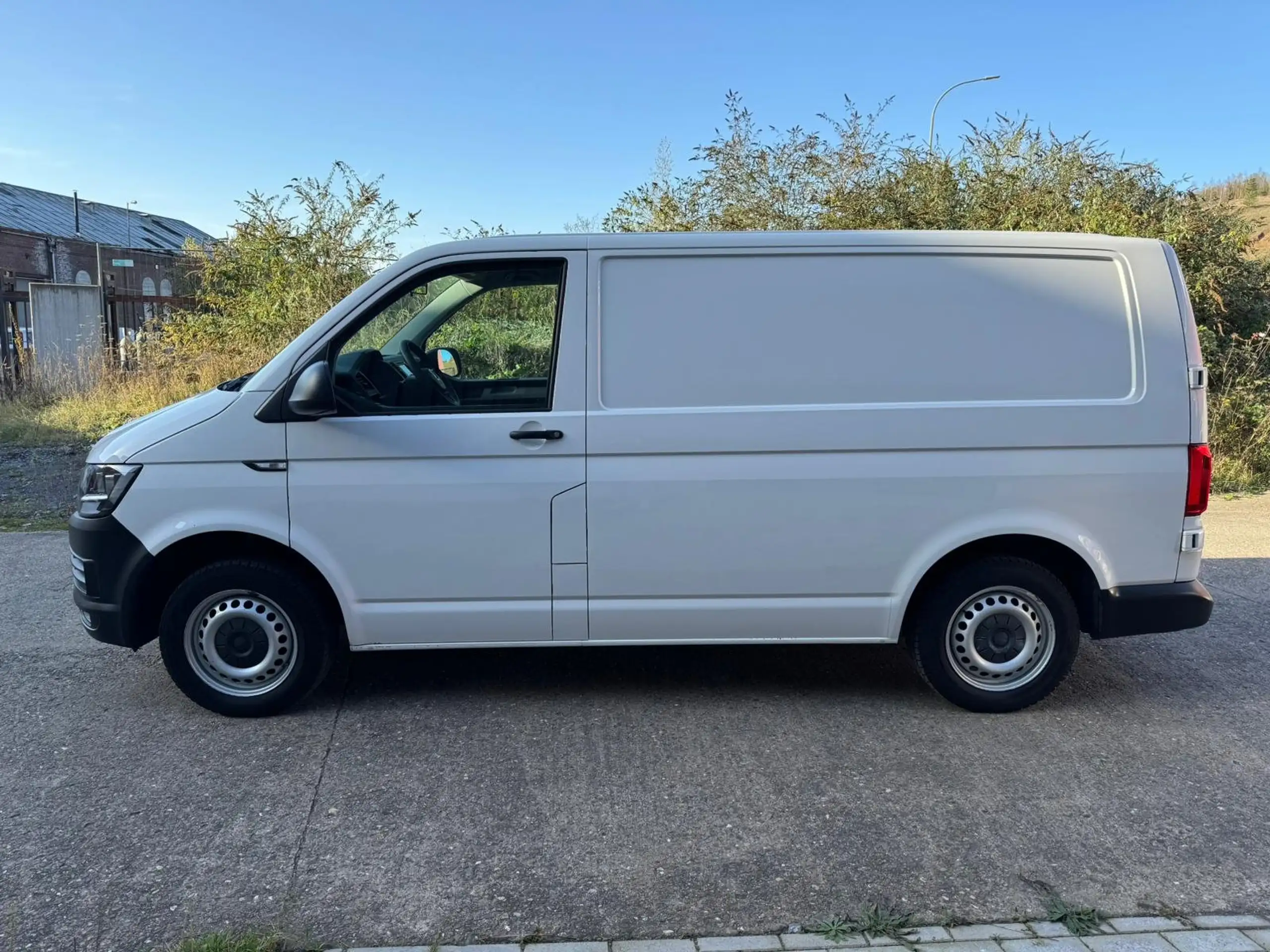 Volkswagen - T6 Transporter