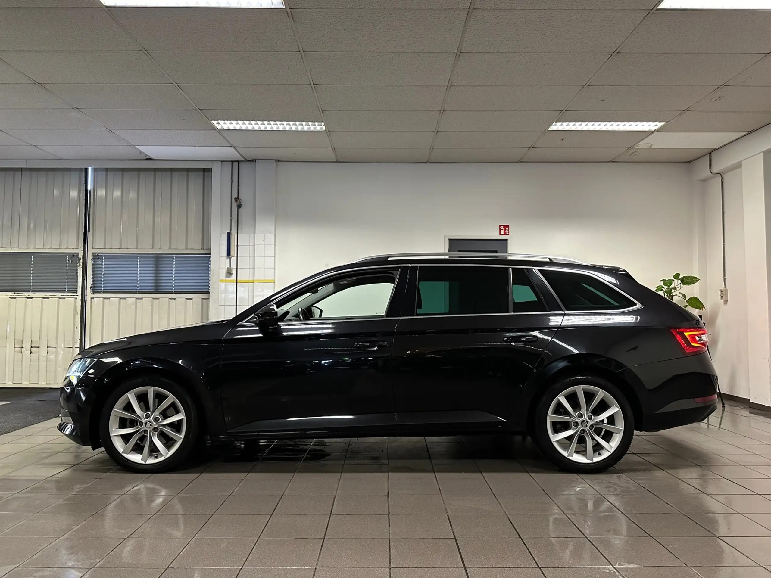 Skoda - Superb