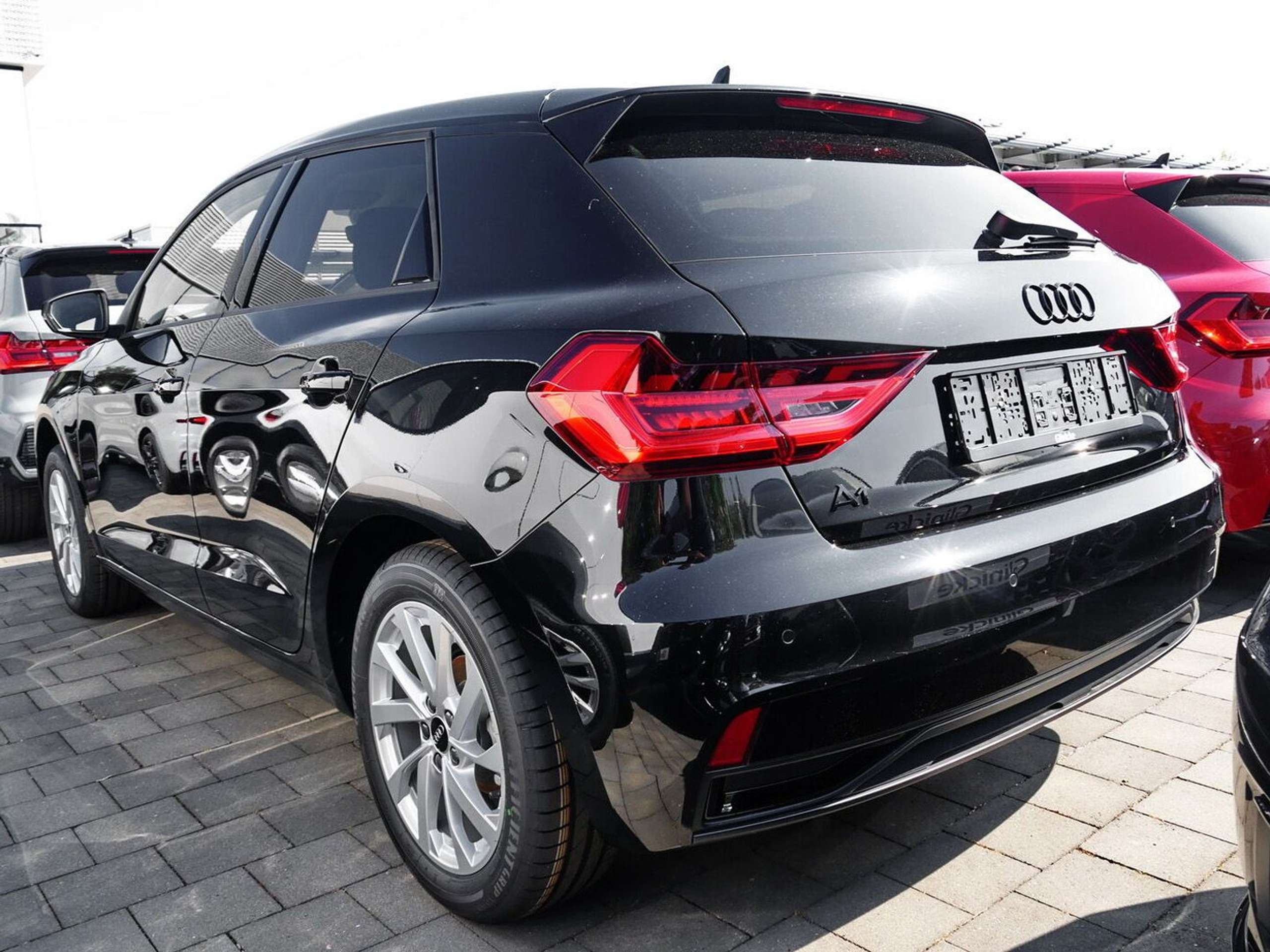 Audi - A1