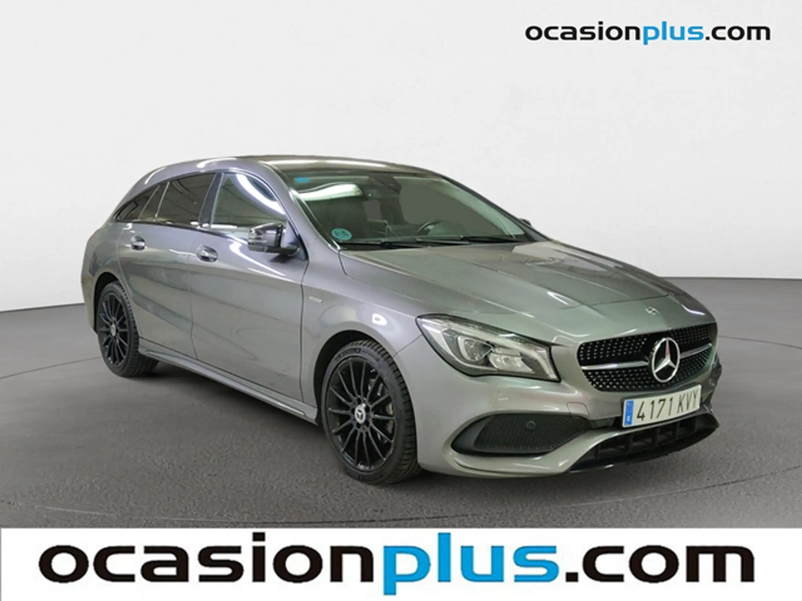 Mercedes-Benz - CLA 200