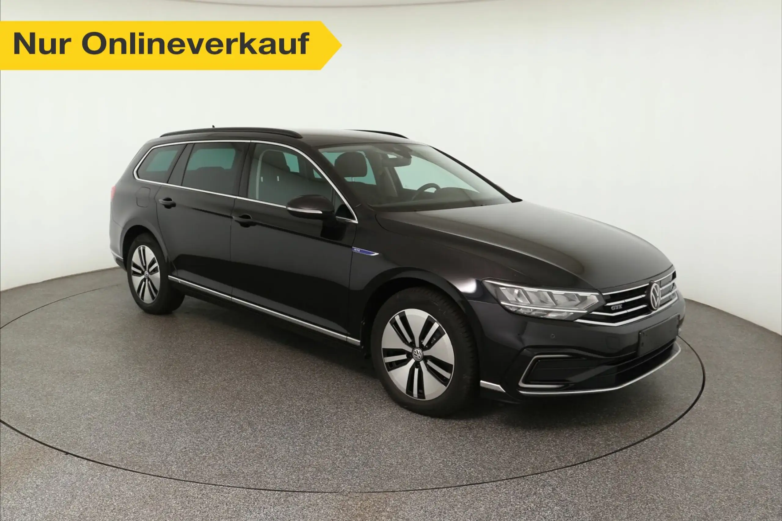 Volkswagen - Passat