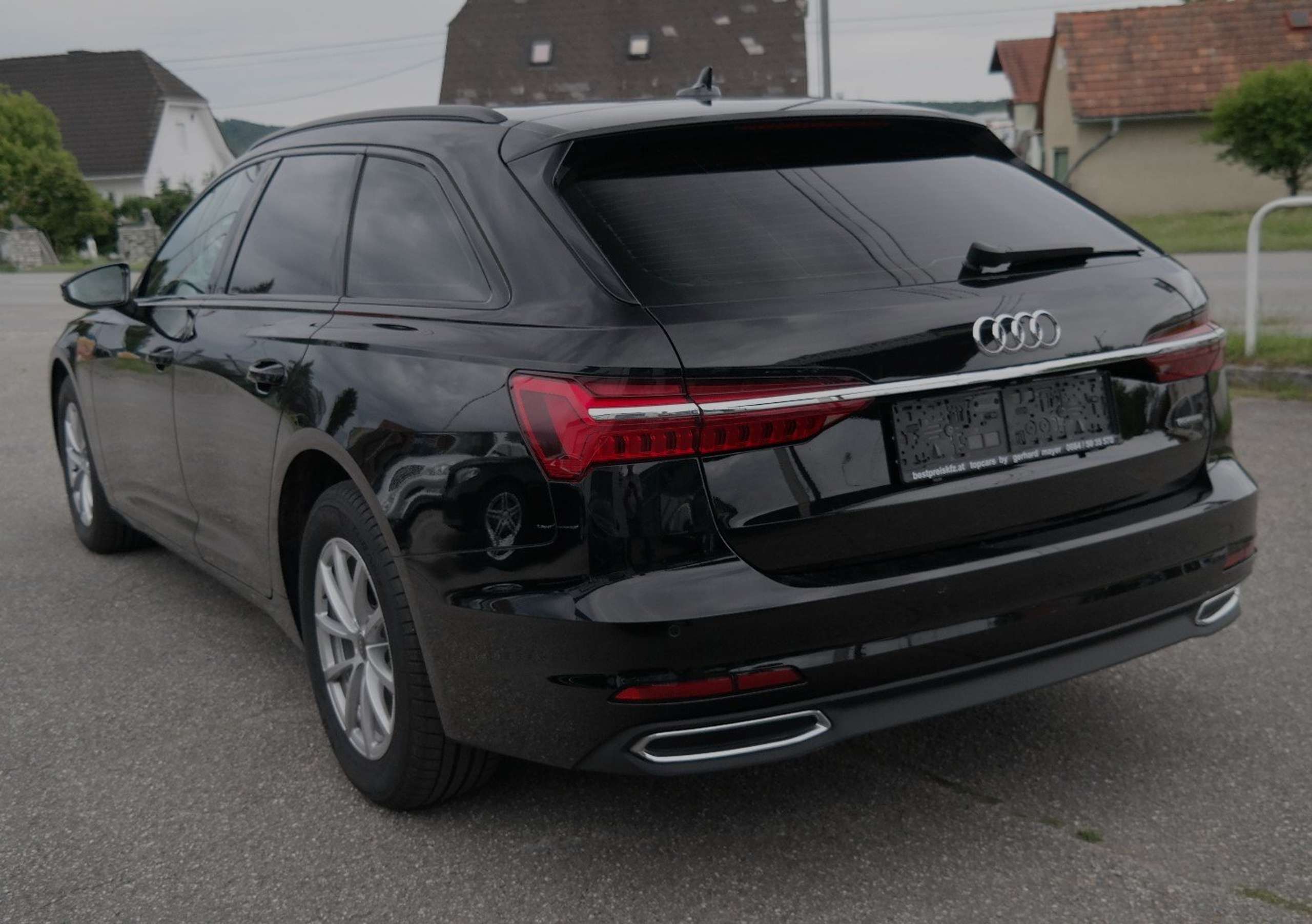 Audi - A6