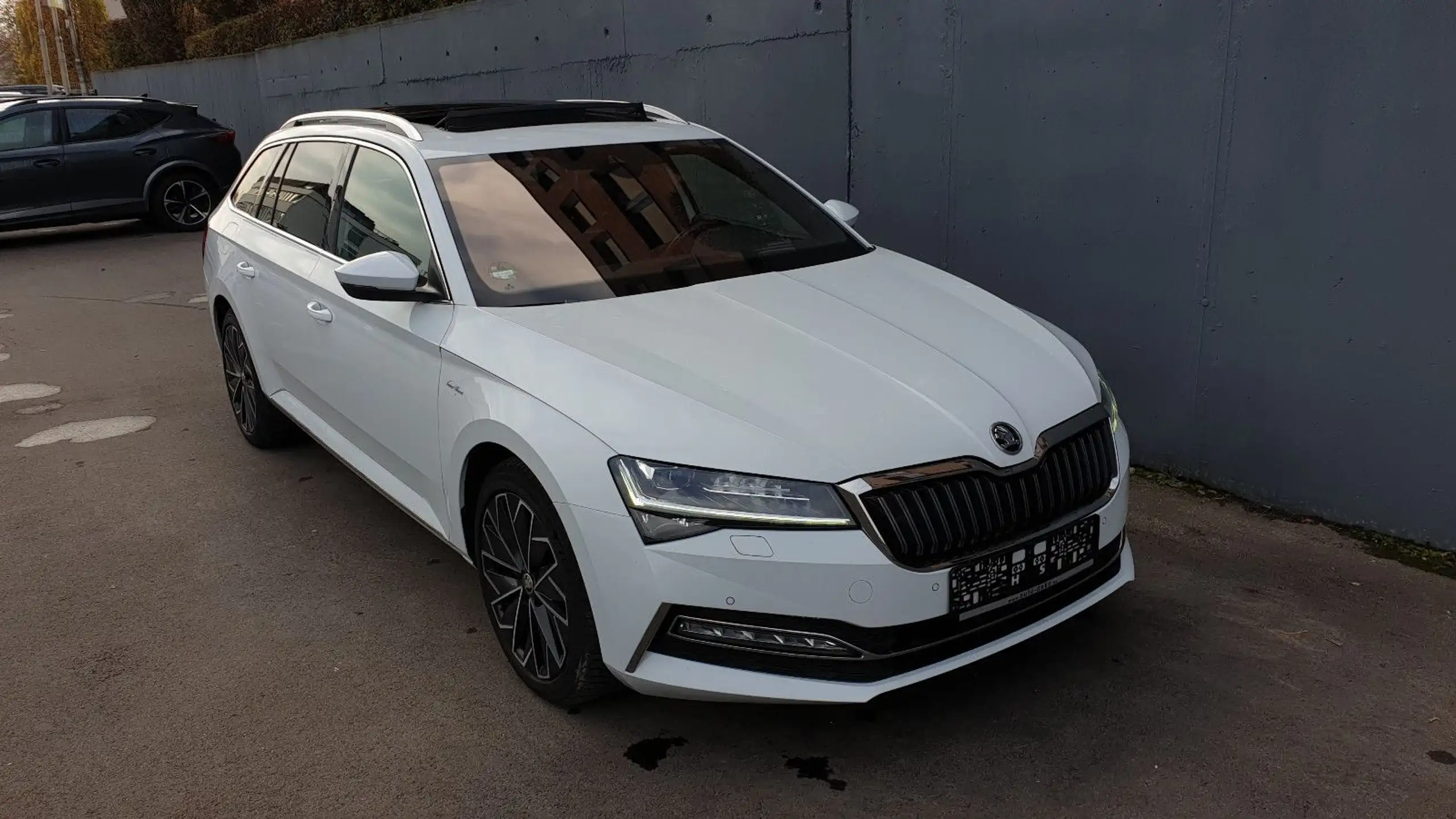 Skoda - Superb