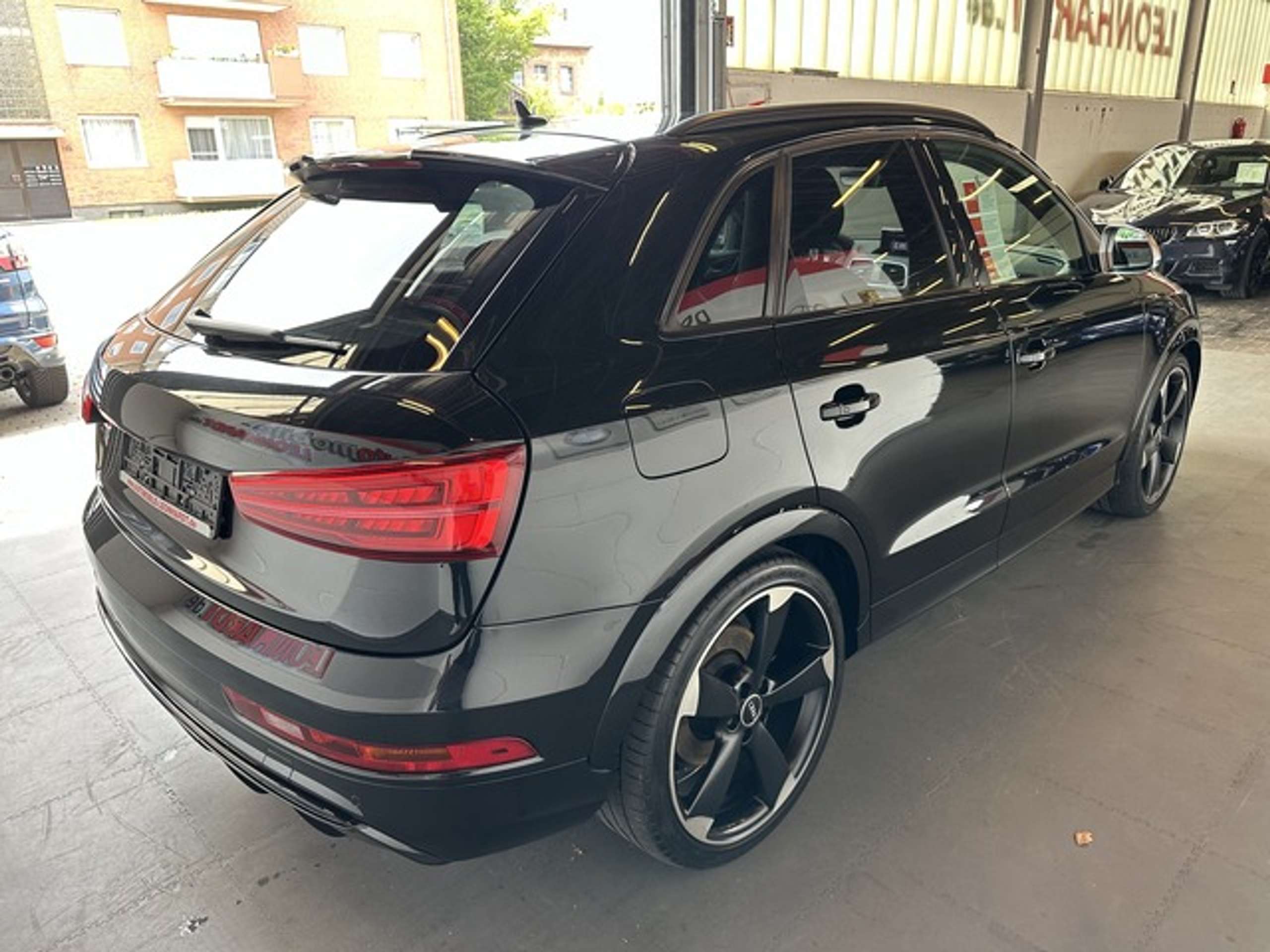 Audi - RS Q3