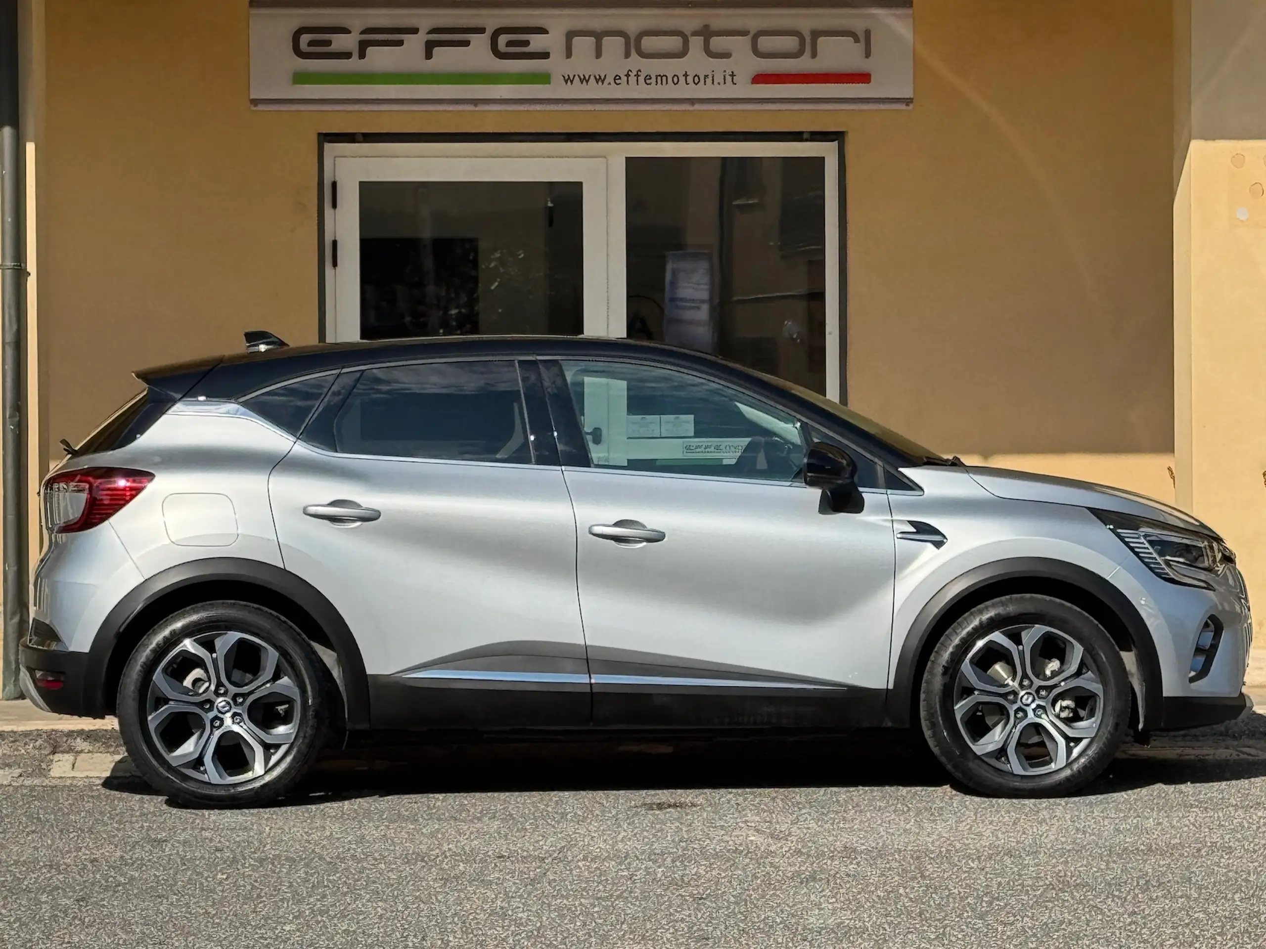 Renault - Captur