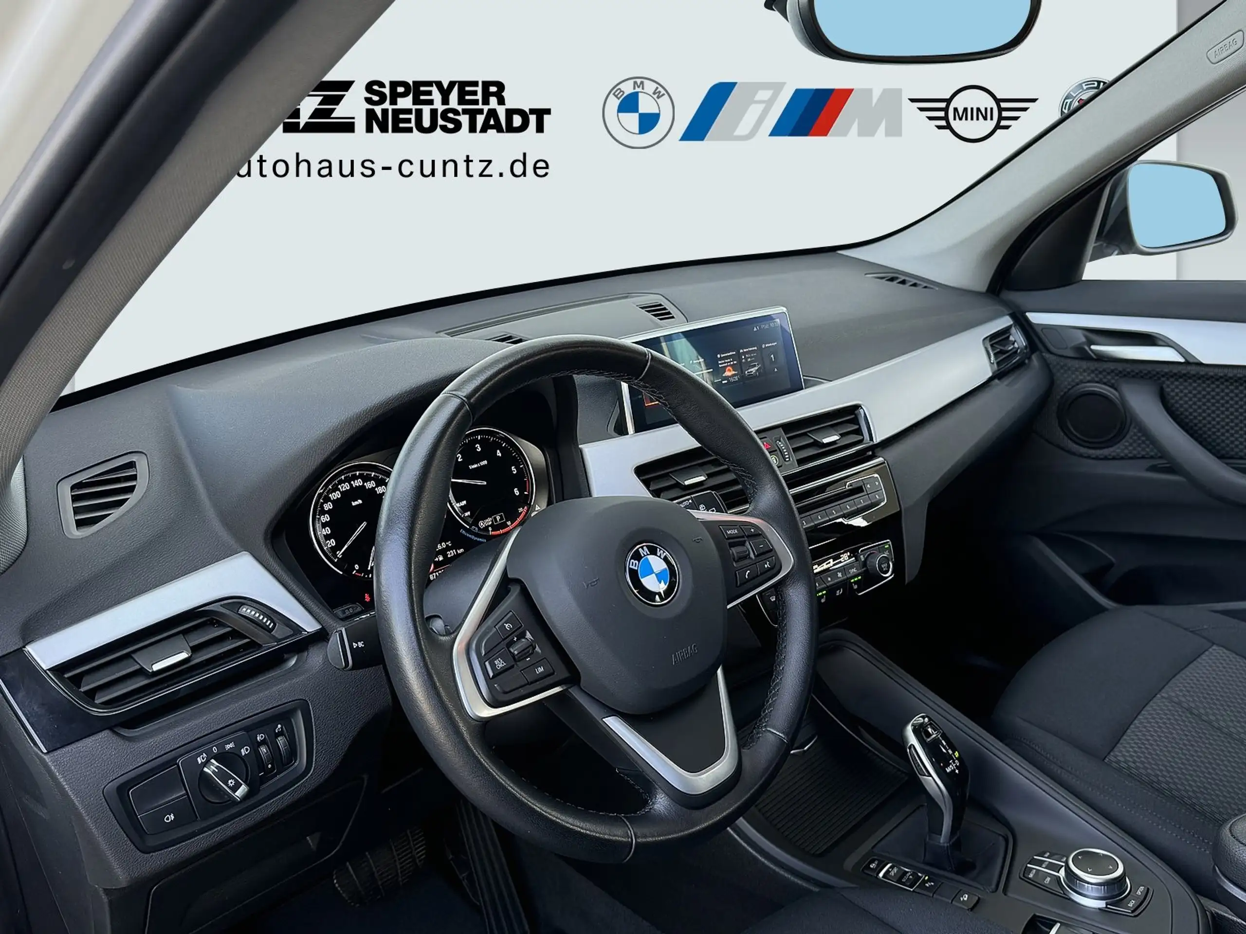 BMW - X1