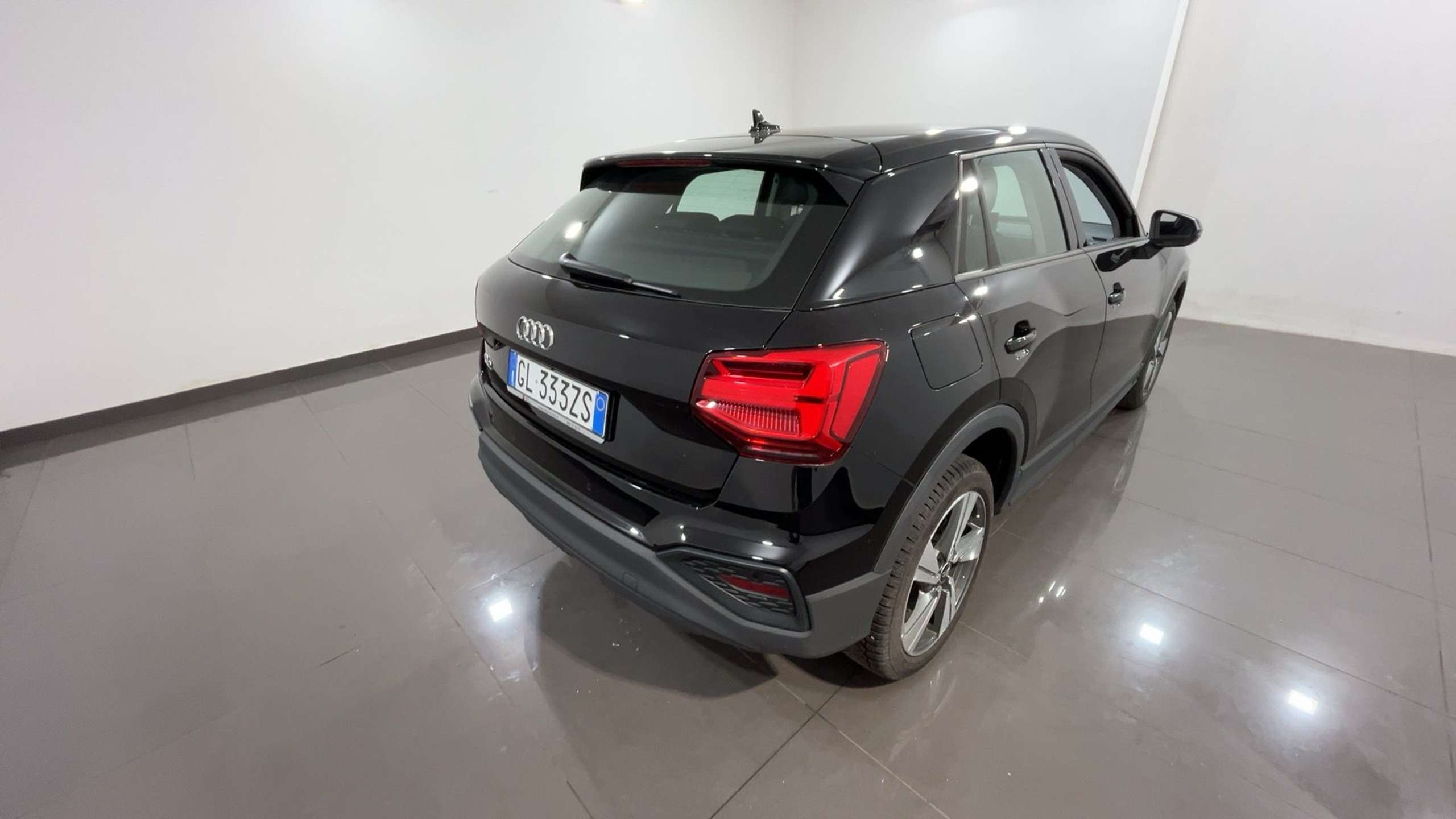 Audi - Q2