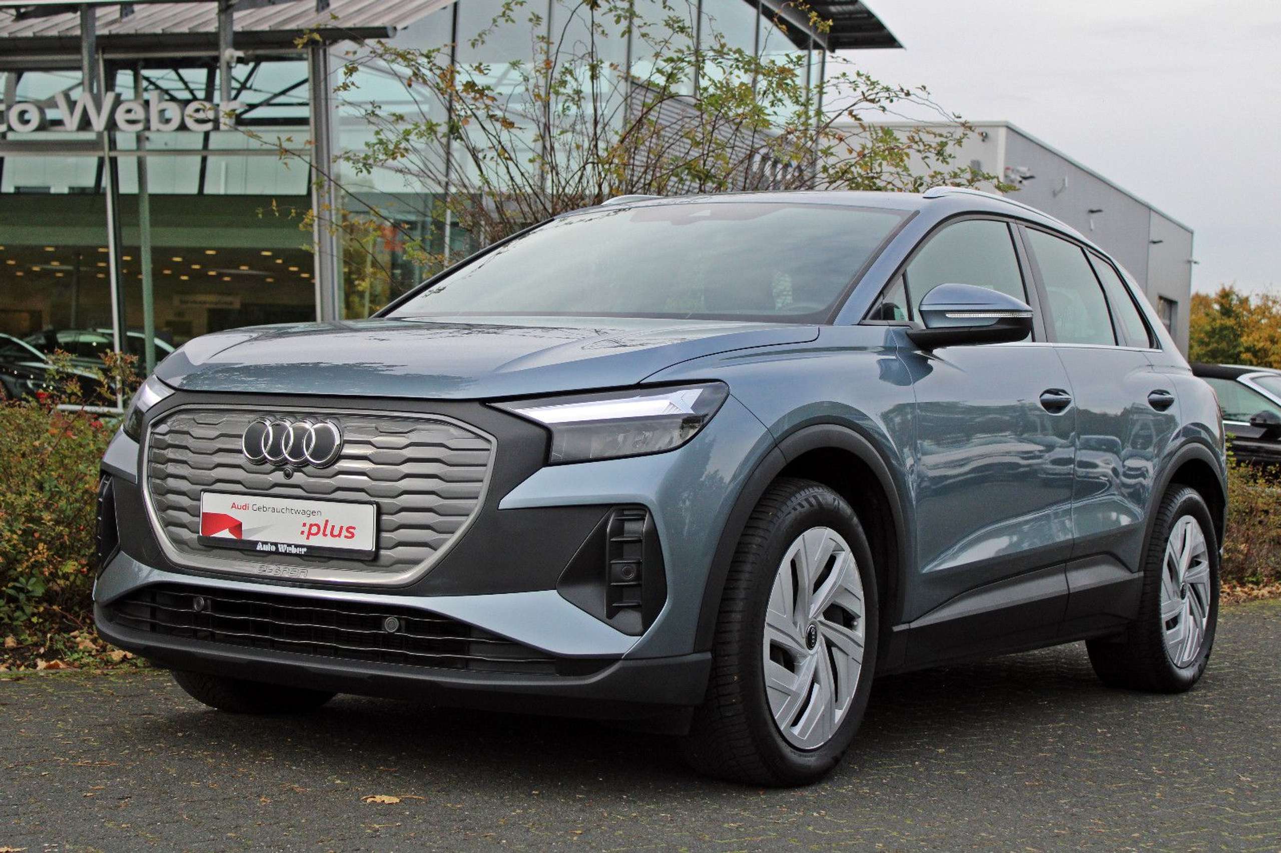 Audi - Q4 e-tron